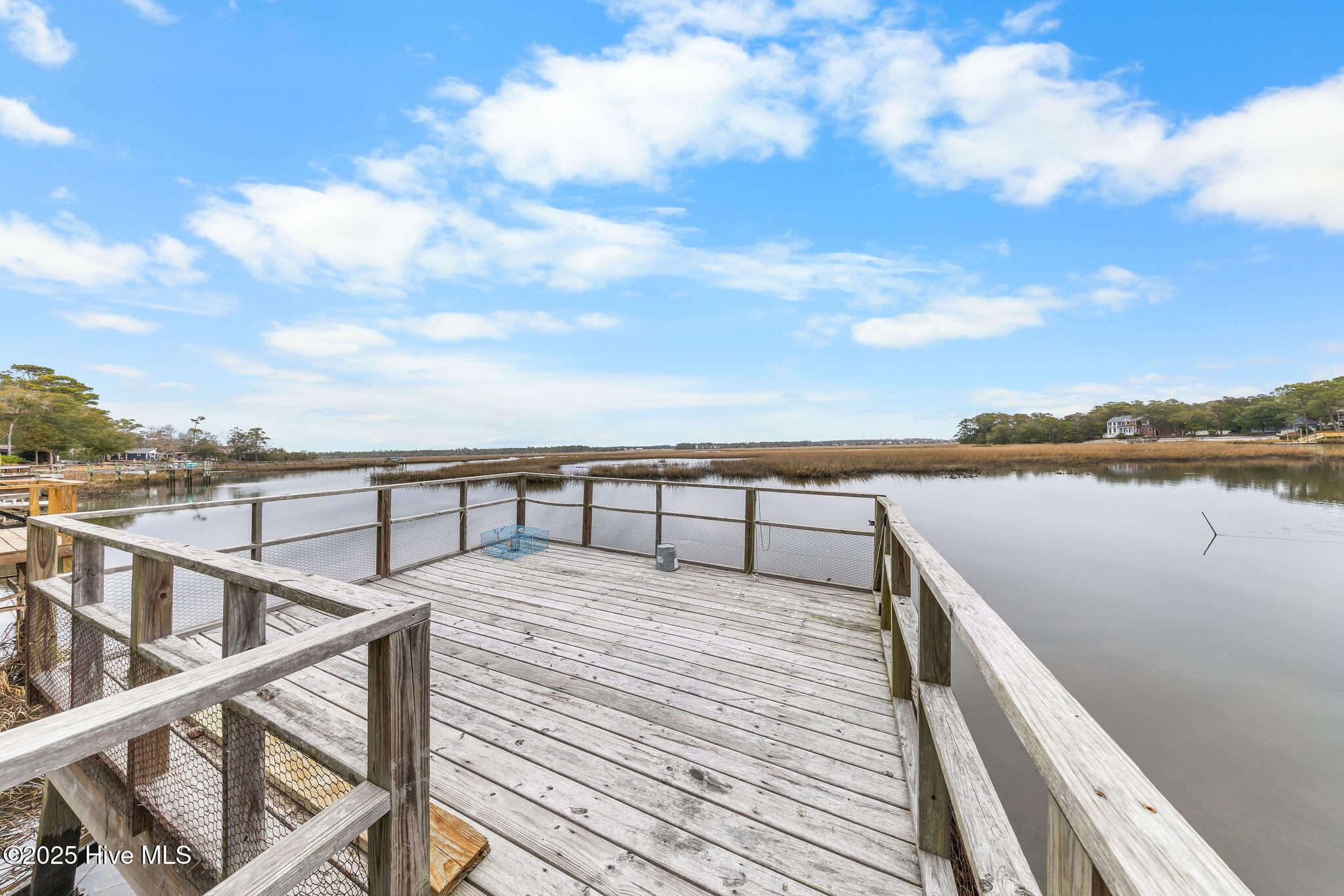 100546976 | Photo 27