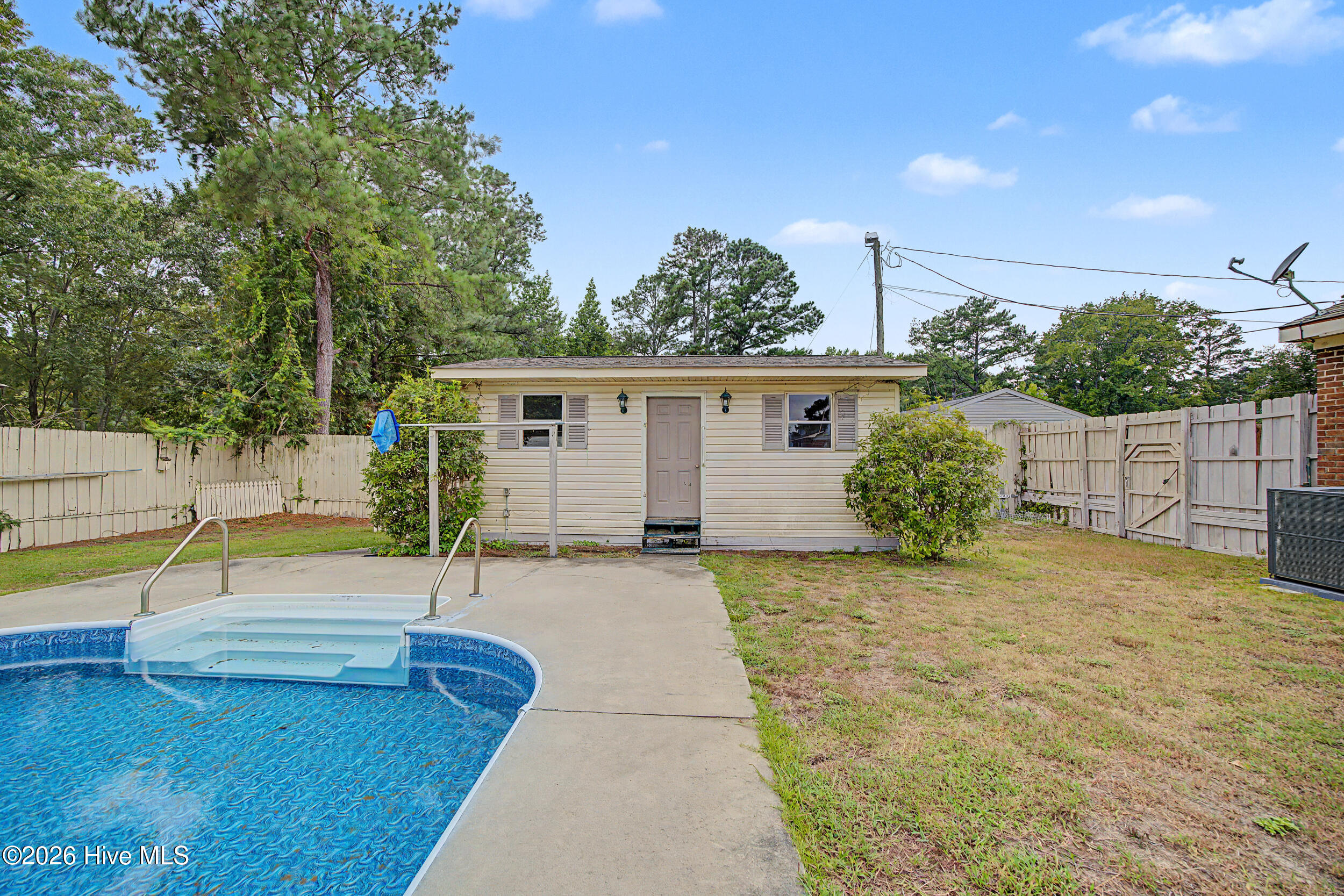 Exterior photo of 924 Montclair Avenue, Rockingham, NC 28379. MLS: 100598622