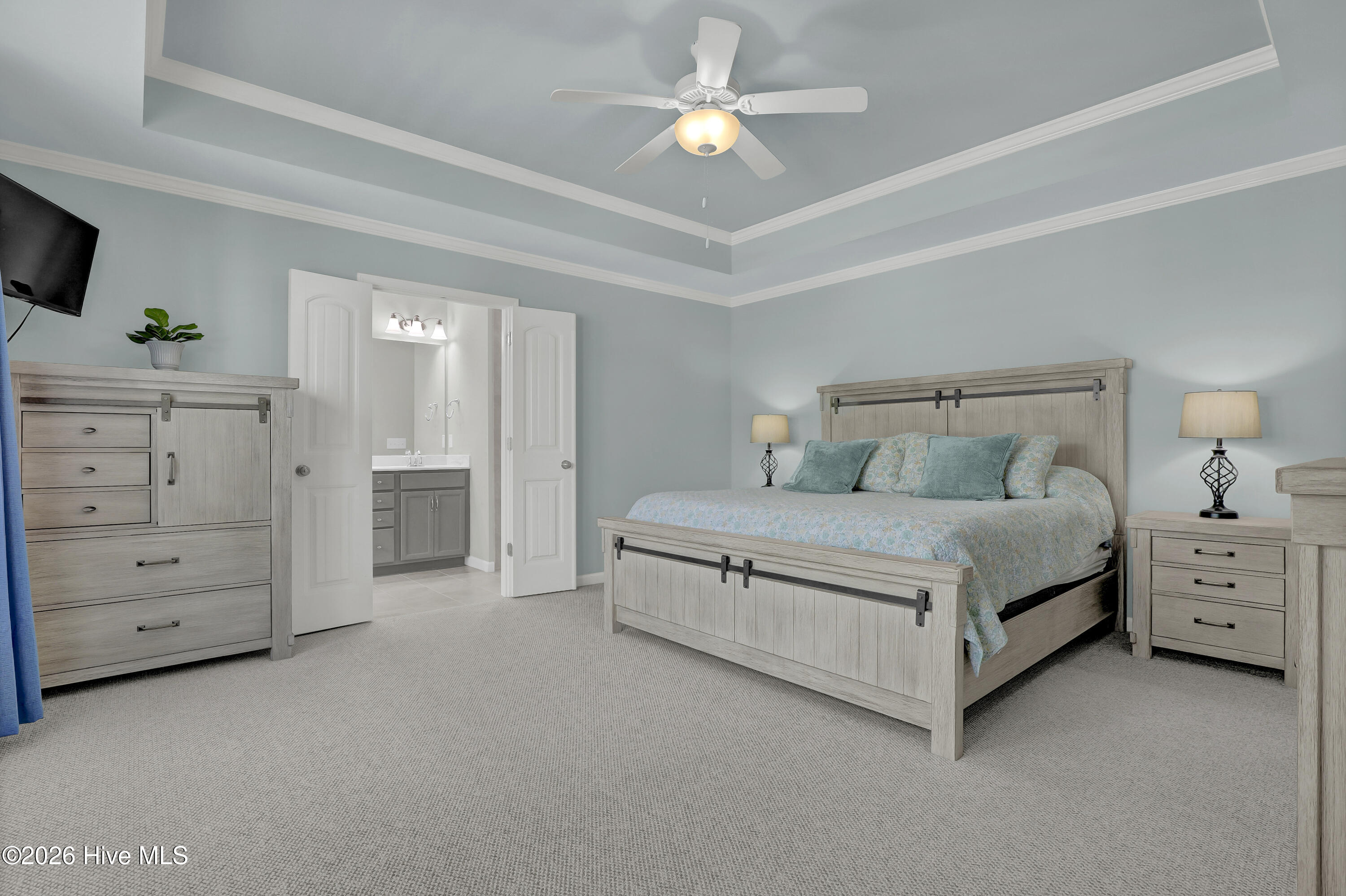 100567607 | Photo 15