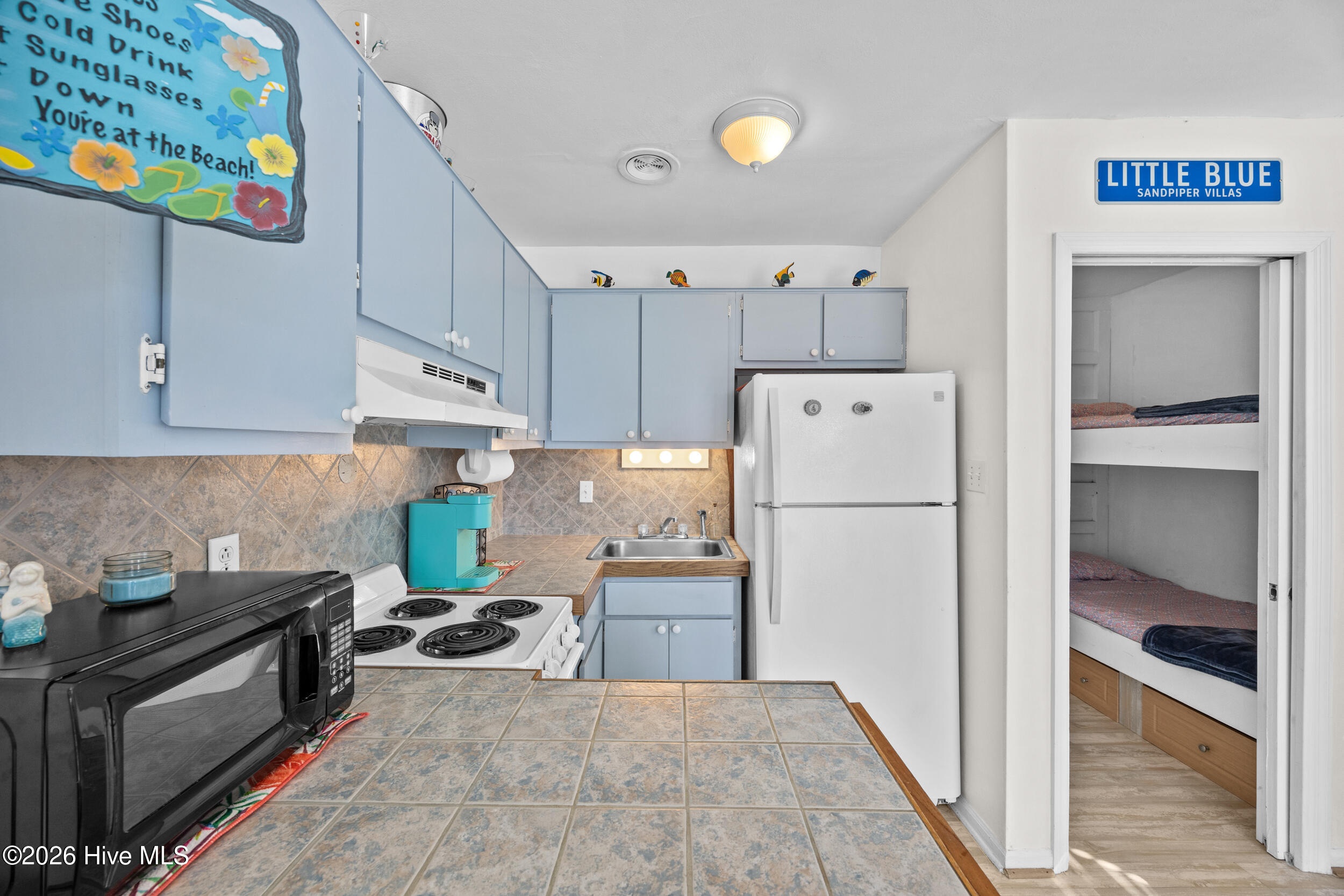 100549784 | Photo 10