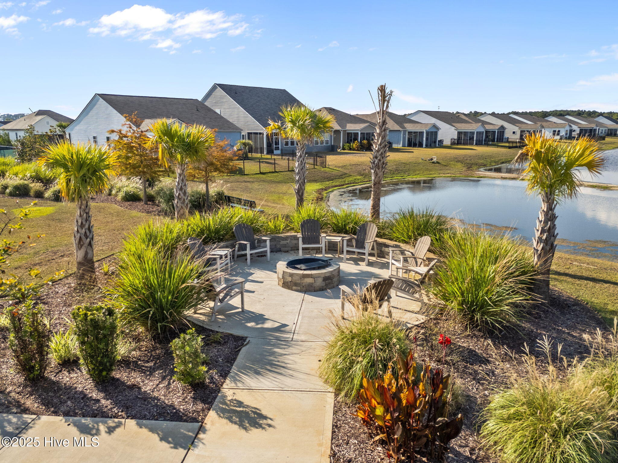 100531839 | Photo 53