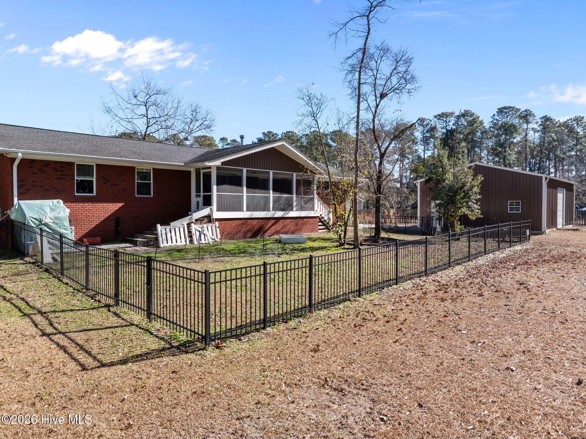 102 Fox Run Drive, Hampstead, NC, 28443