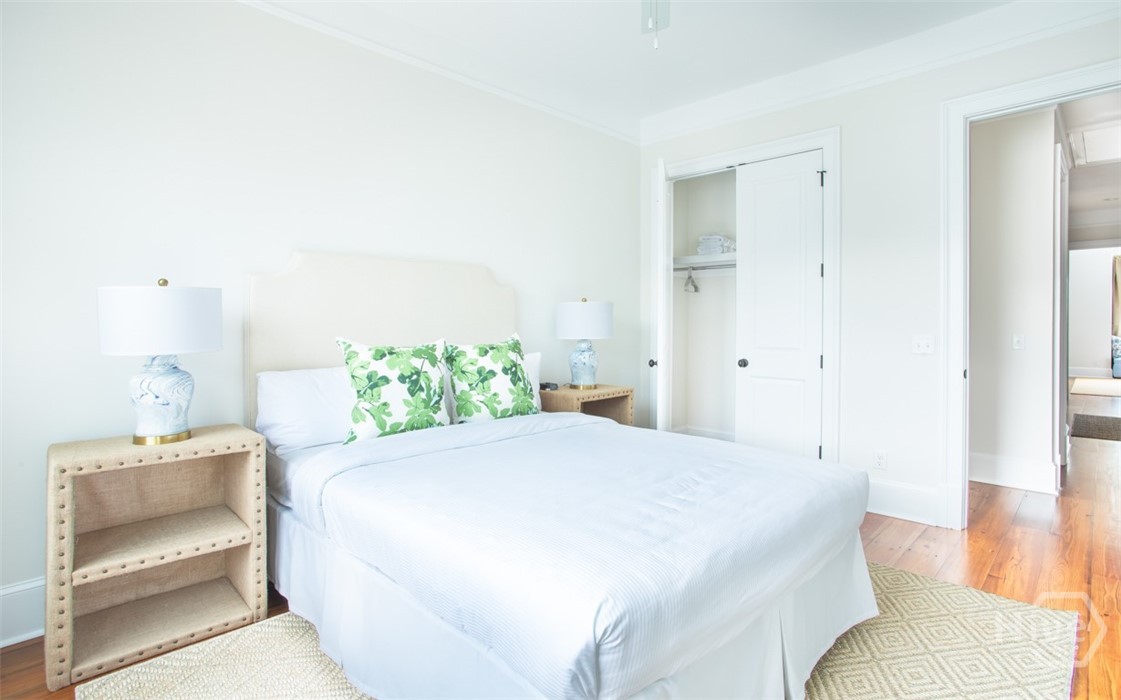 320 E Hall Street, Savannah, GA, 31401