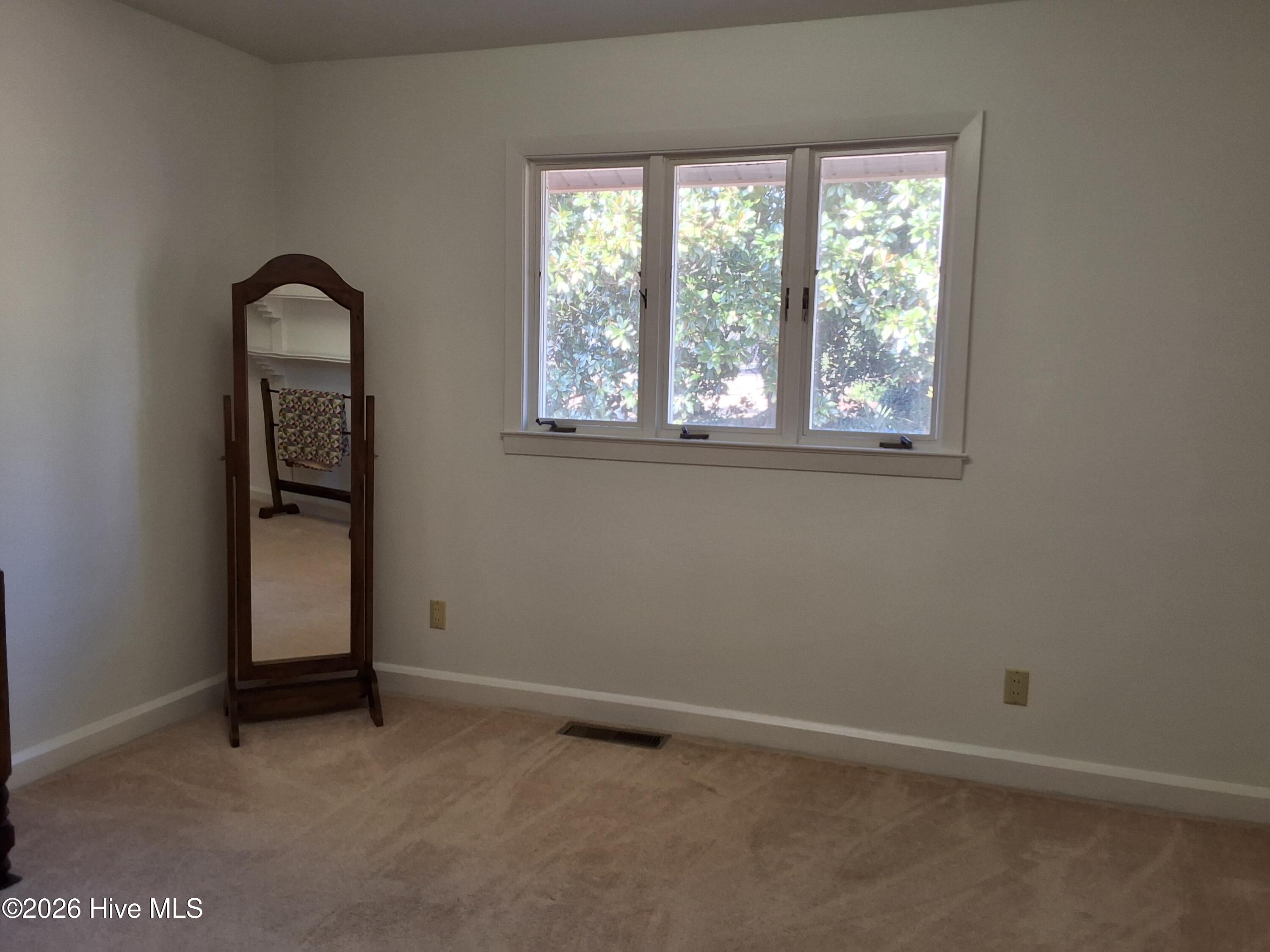 100554569 | Photo 59