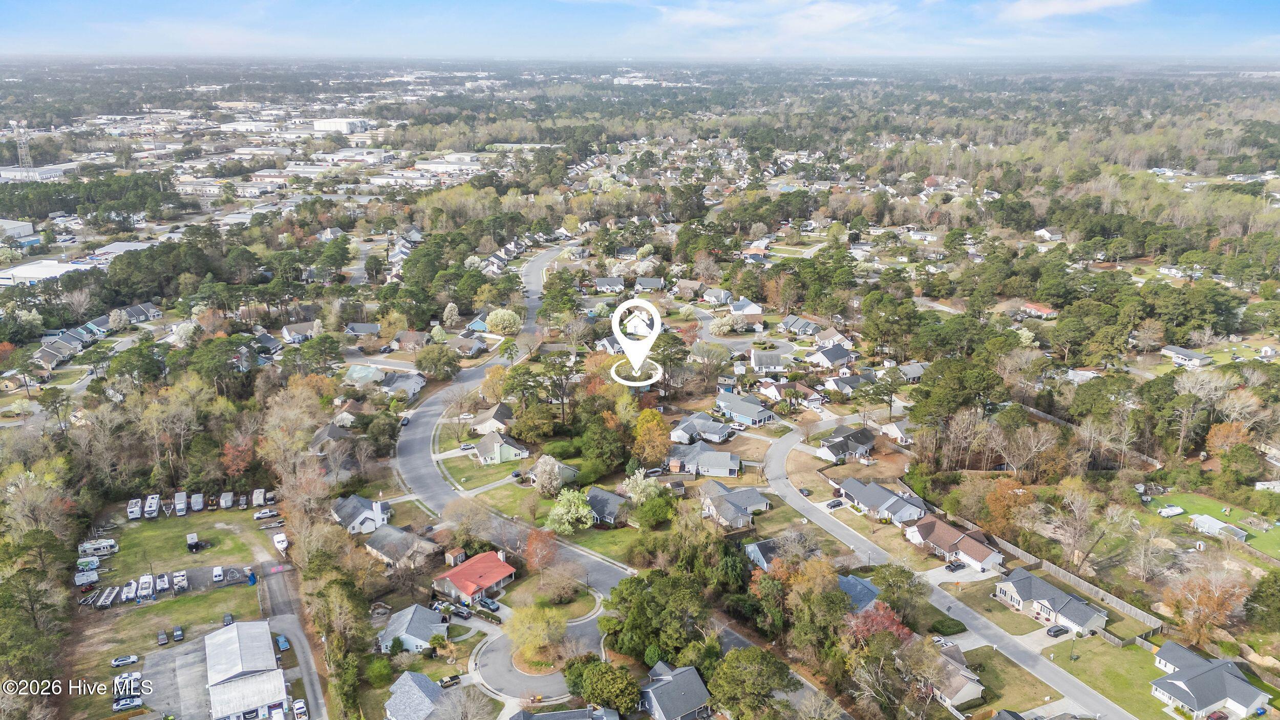 100560305 | Photo 49