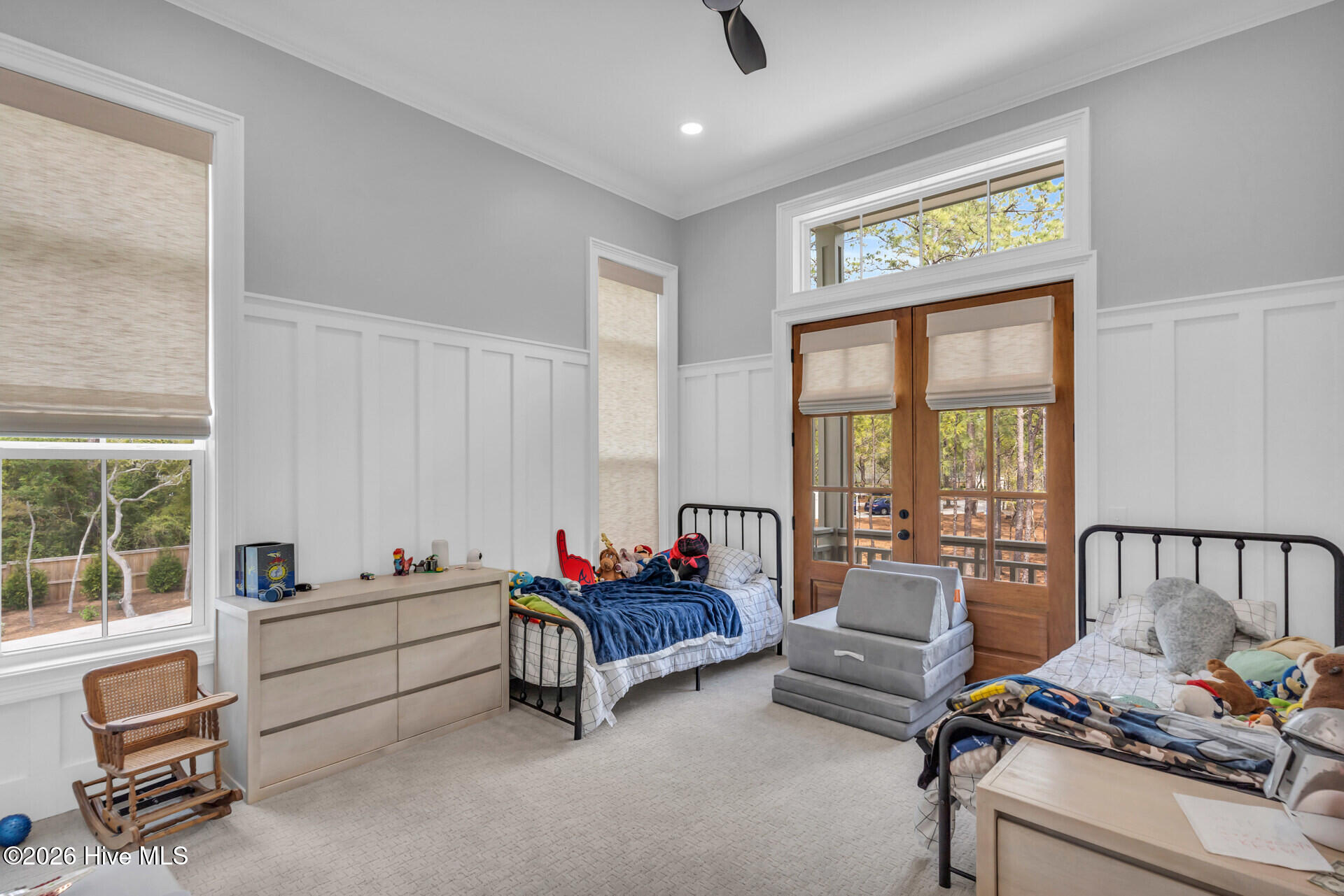 100553549 | Photo 46