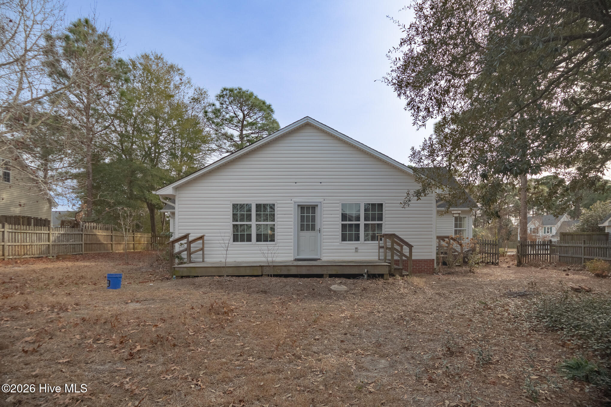 100553008 | Photo 18