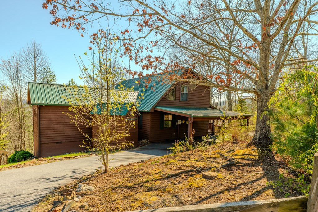 88 Meadowlark Terrace, Murphy, NC 28906 Listing Photo  2