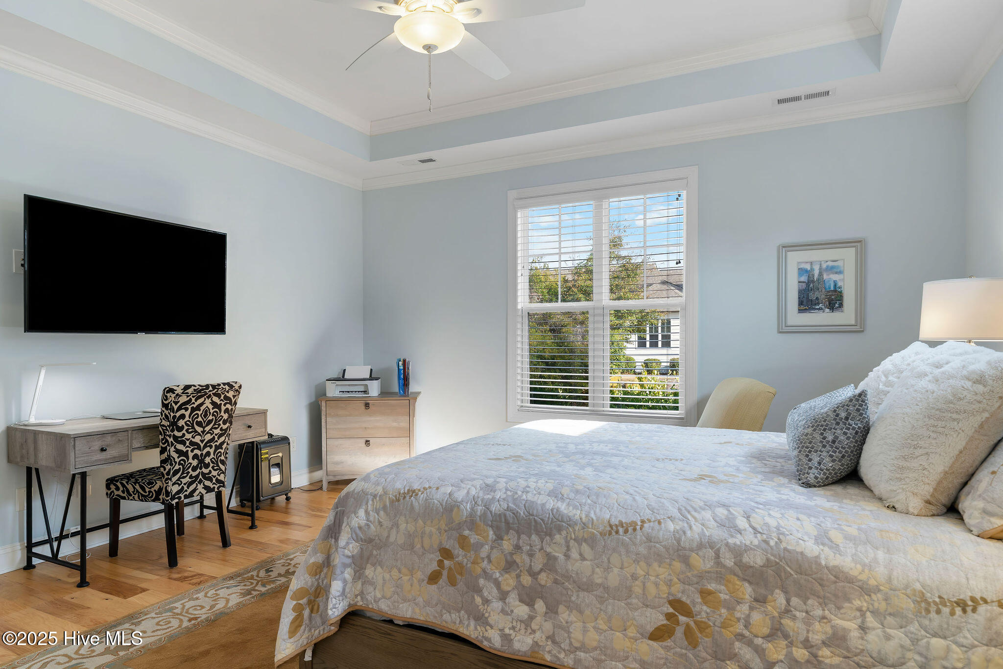 100547270 | Photo 29