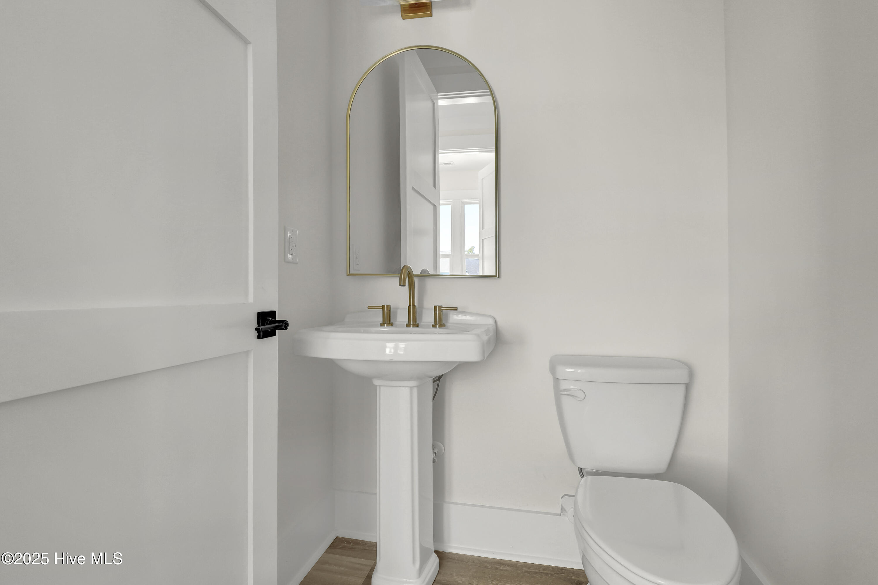 100536575 | Photo 20