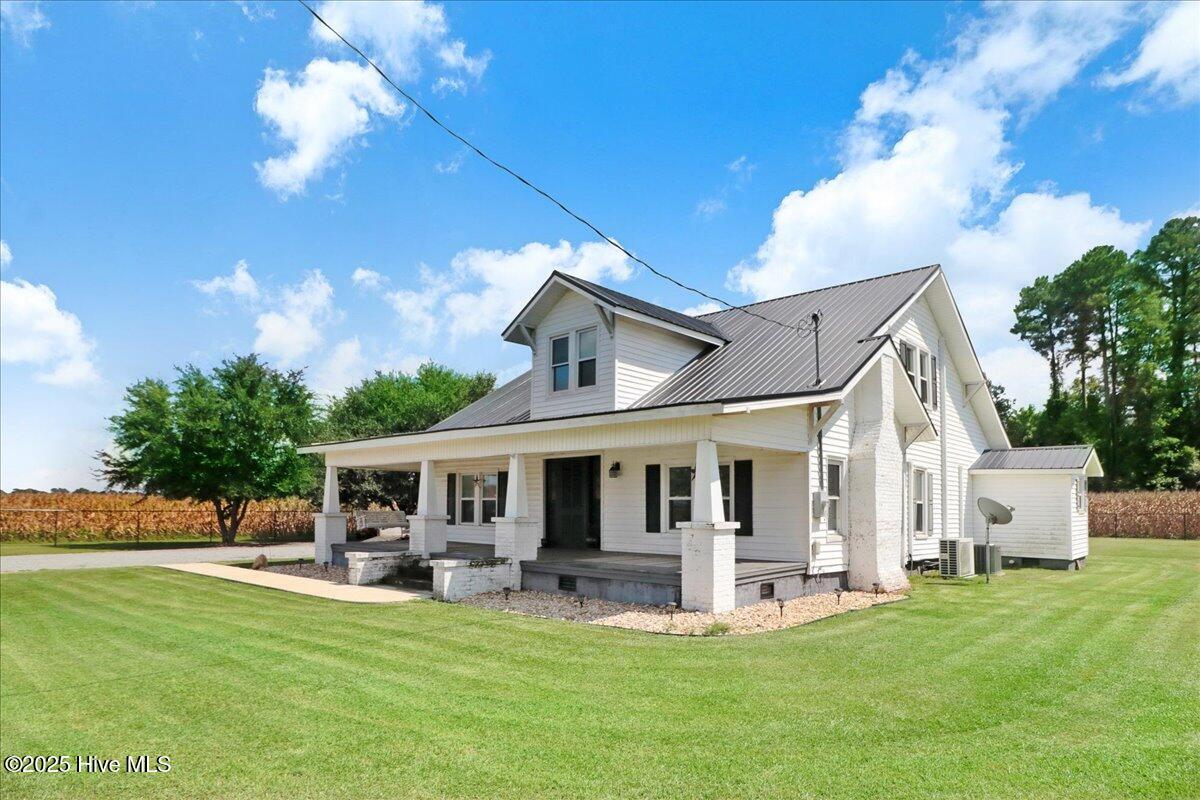 Homes for sale in Mount Olive, NC | 2912 Nc Hwy 55 West Hwy, Mount Olive, NC 28365 | MLS# 100525883