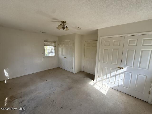 100561213 | Photo 24