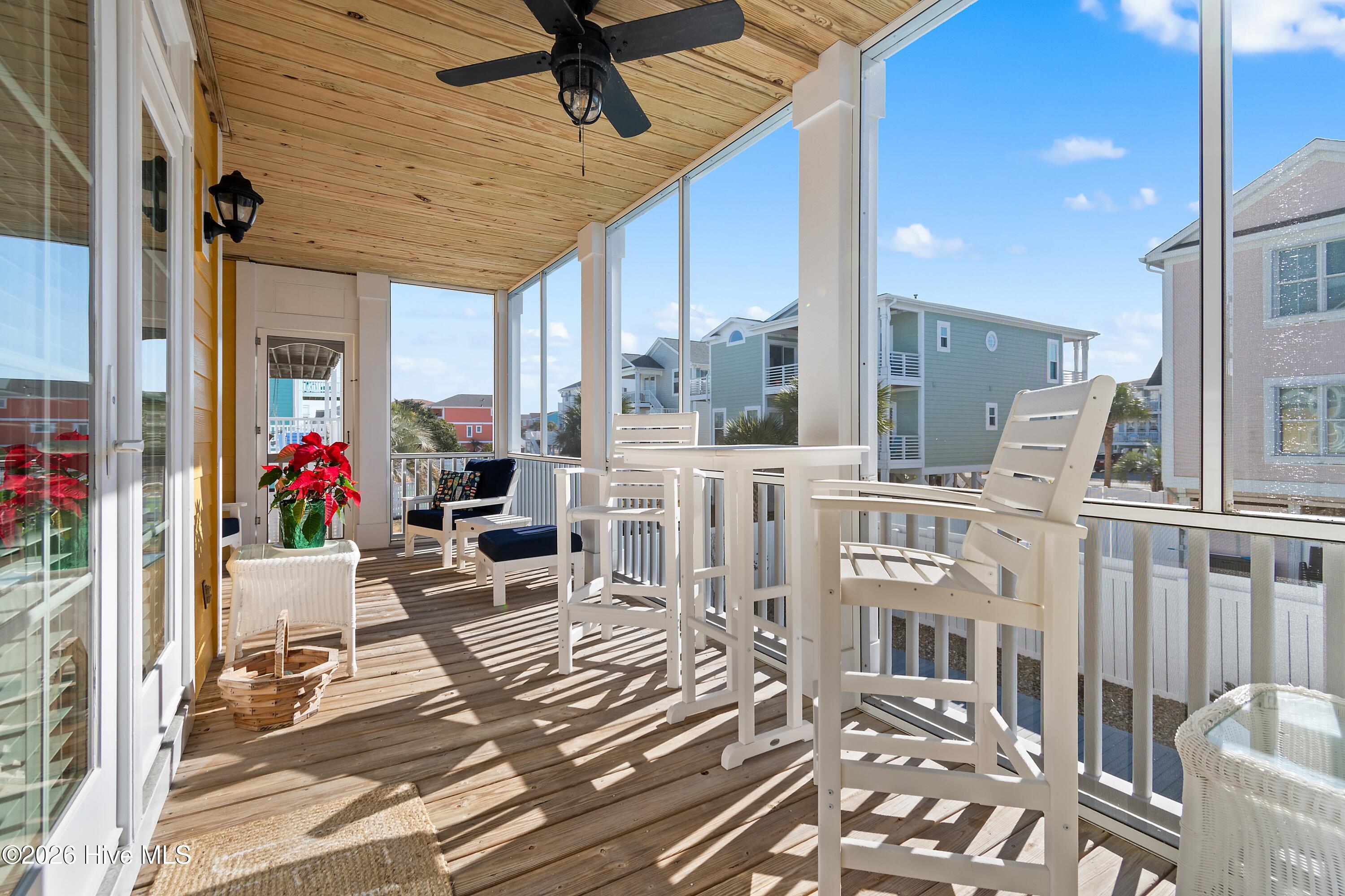 100551150 | Photo 48