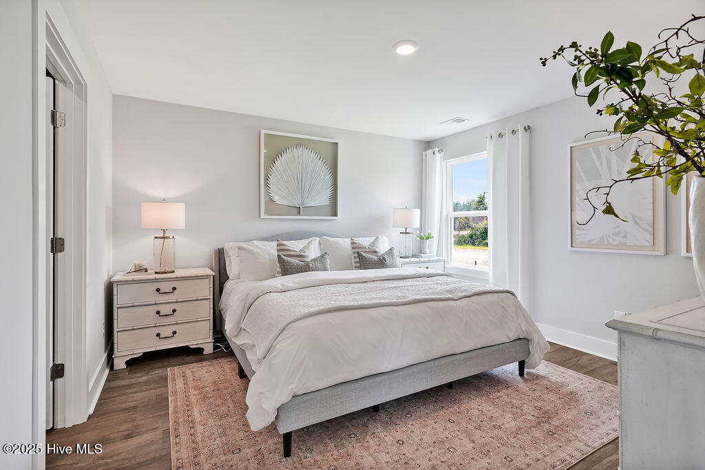 100563848 | Photo 17