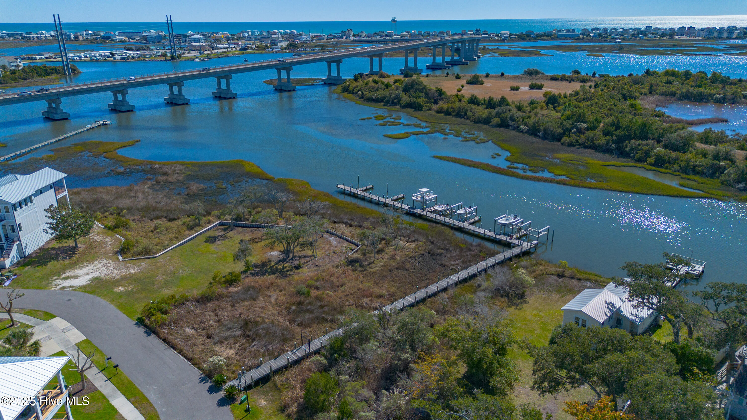 100537639 | Photo 14