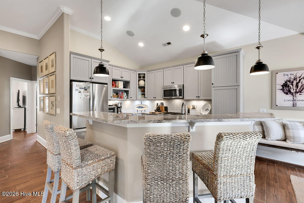 100553520 | Photo 14