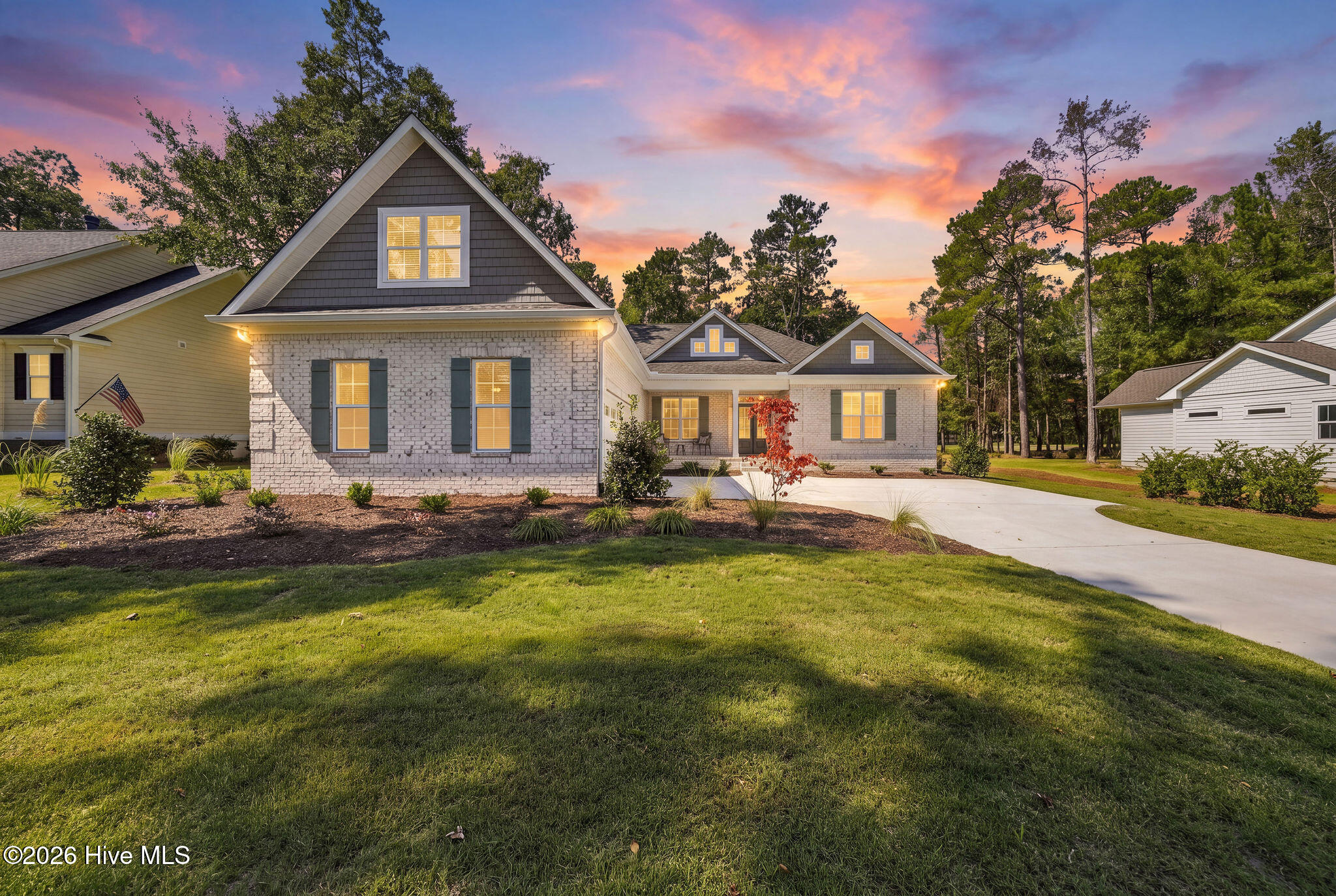 Photo 2 of Single family home for sale at 212 E Winding Way, Wallace, NC 28466 | MLS# 100607192 | Listing updated on 2026-10-02