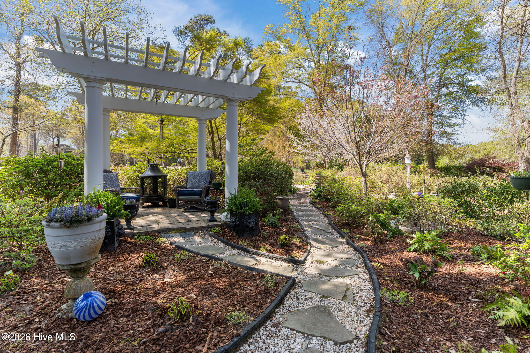 100564418 | Photo 12