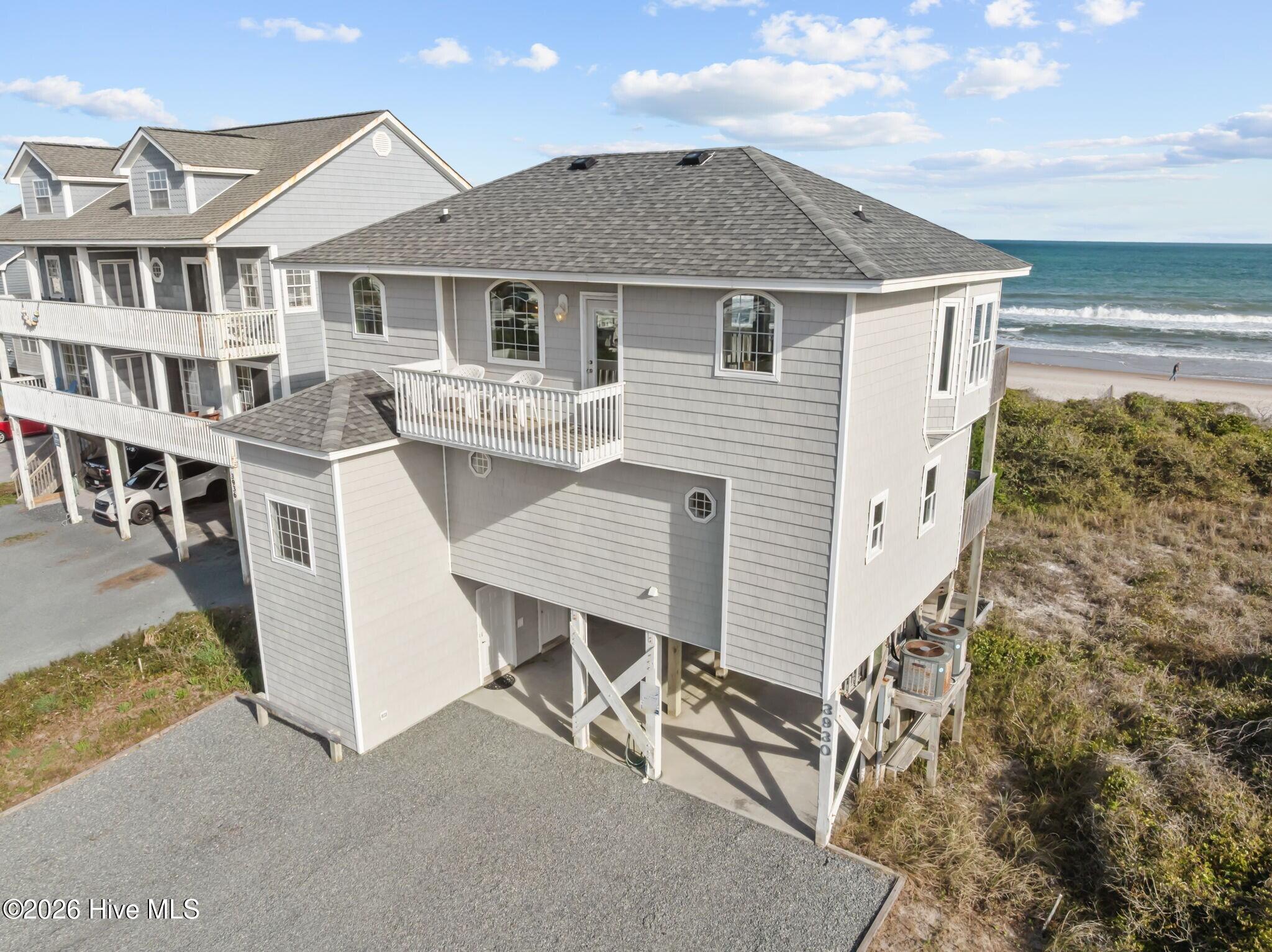 100567525 | Photo 50