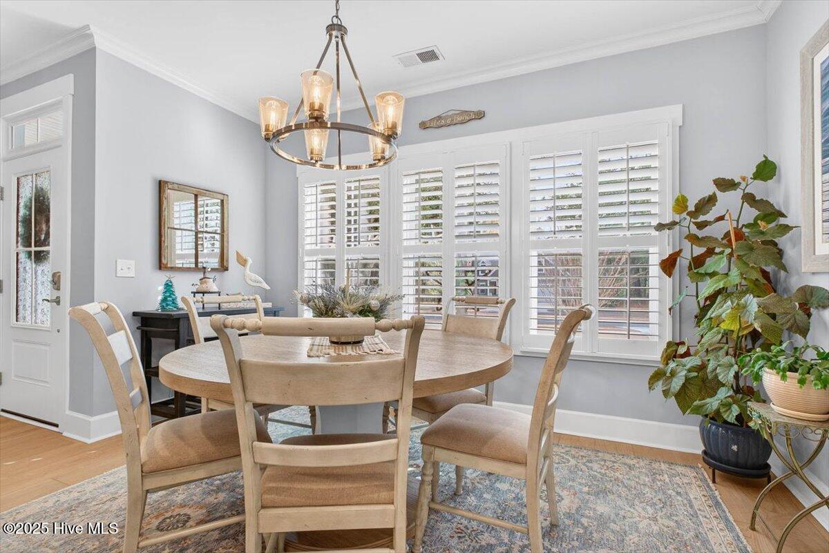 100546155 | Photo 18