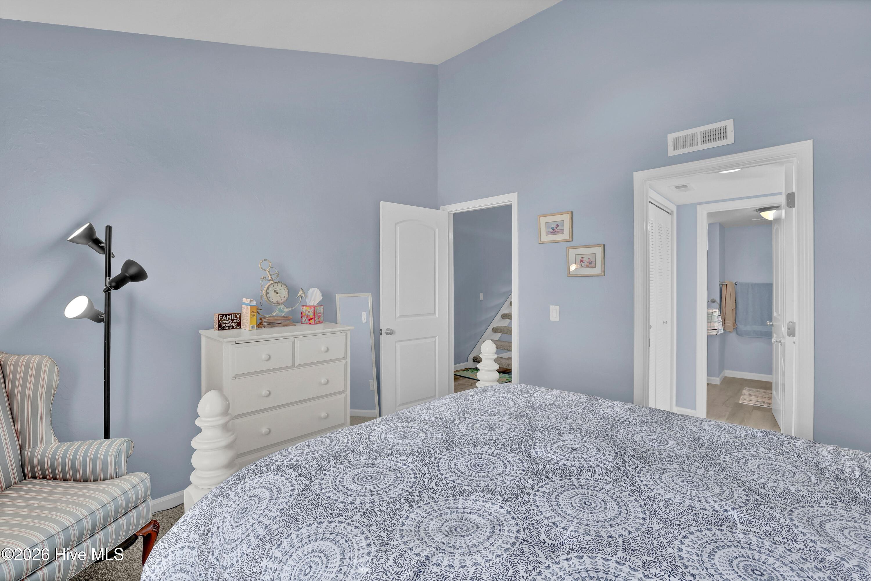 918 N New River Drive UNIT 331, Surf City, NC, 28445