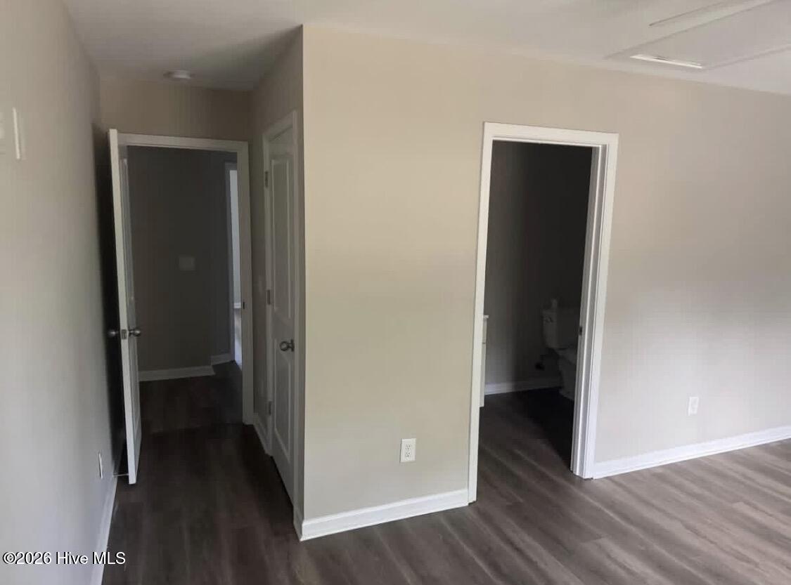 100562369 | Photo 18