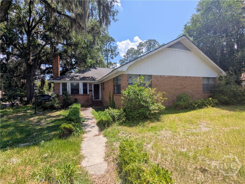 Homes for sale in Savannah, GA | 2141 Alaska St, Savannah, GA 31404 | MLS# SA349712