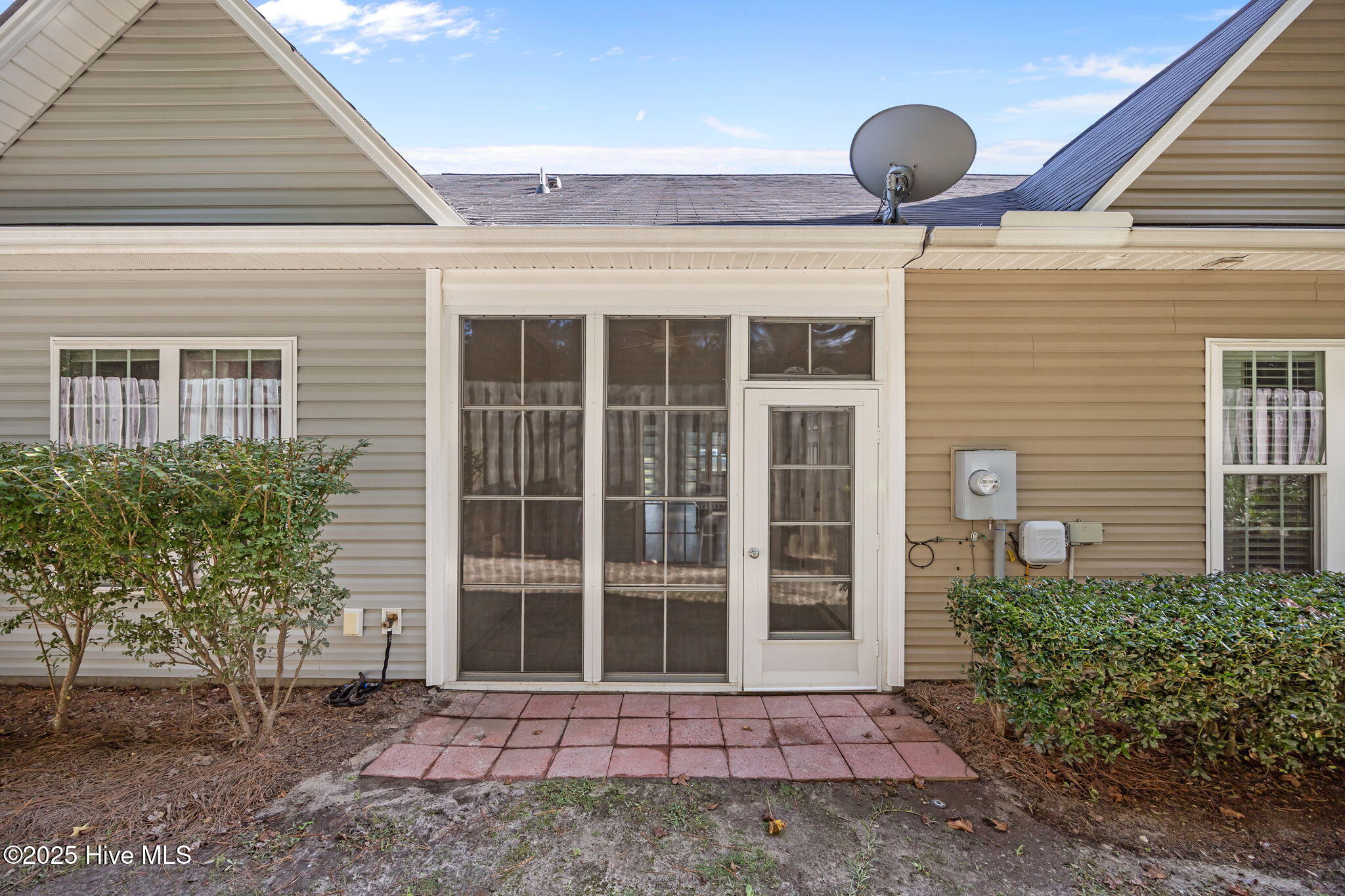 1208 Red Bay Place, Leland, NC 28451 – photo 10: Back