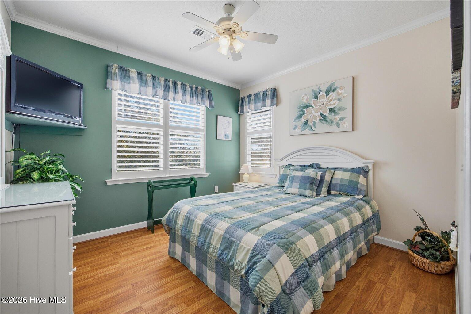 100558706 | Photo 23