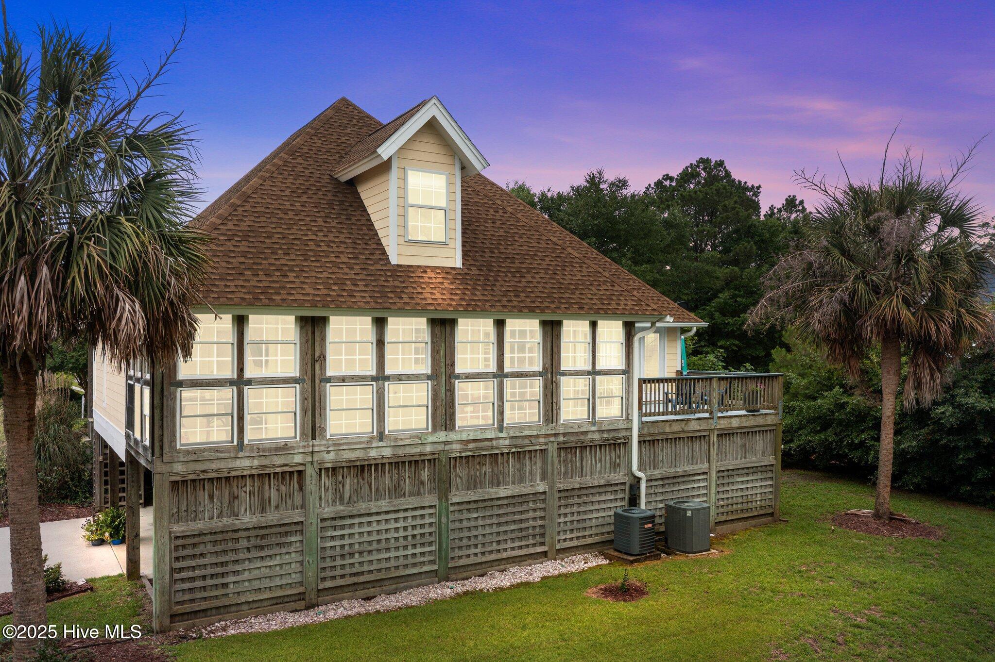 100513840 | Photo 40