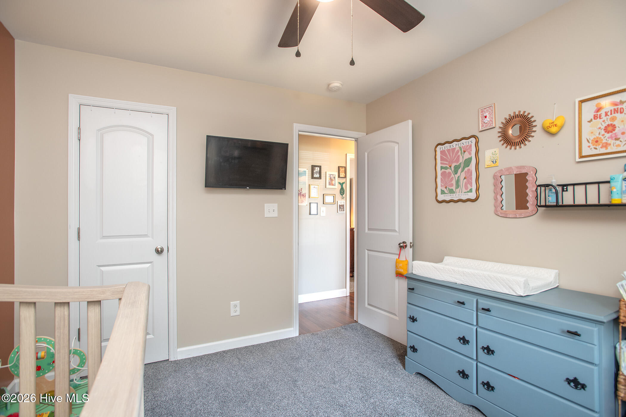 100563538 | Photo 20