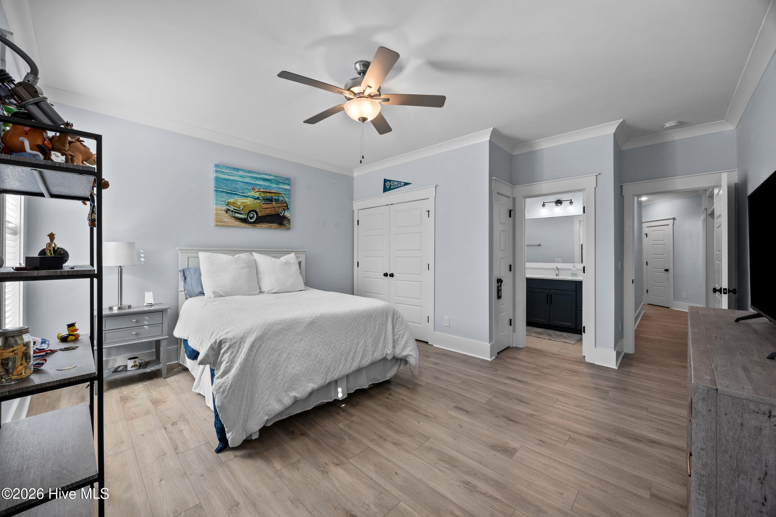 100555433 | Photo 30