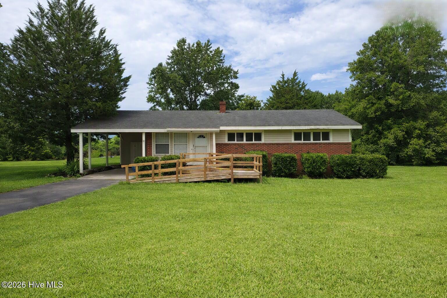Exterior photo of 909a Greenfield Heights Boulevard, Havelock, NC 28532. MLS: 100590263