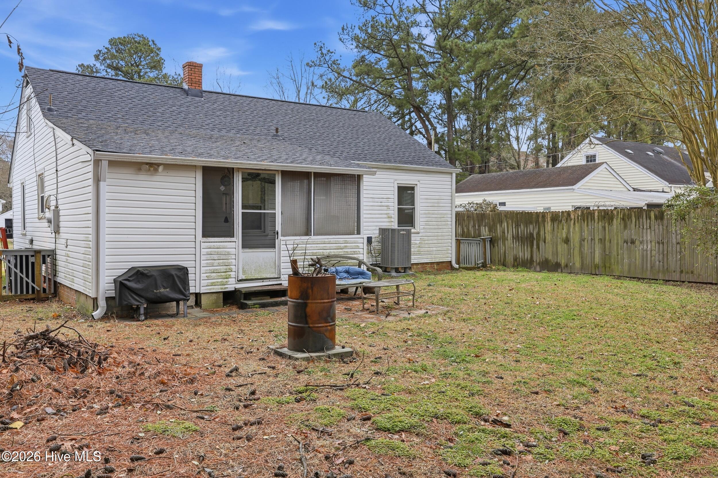 1205 Raleigh Street, Elizabeth City, NC, 27909
