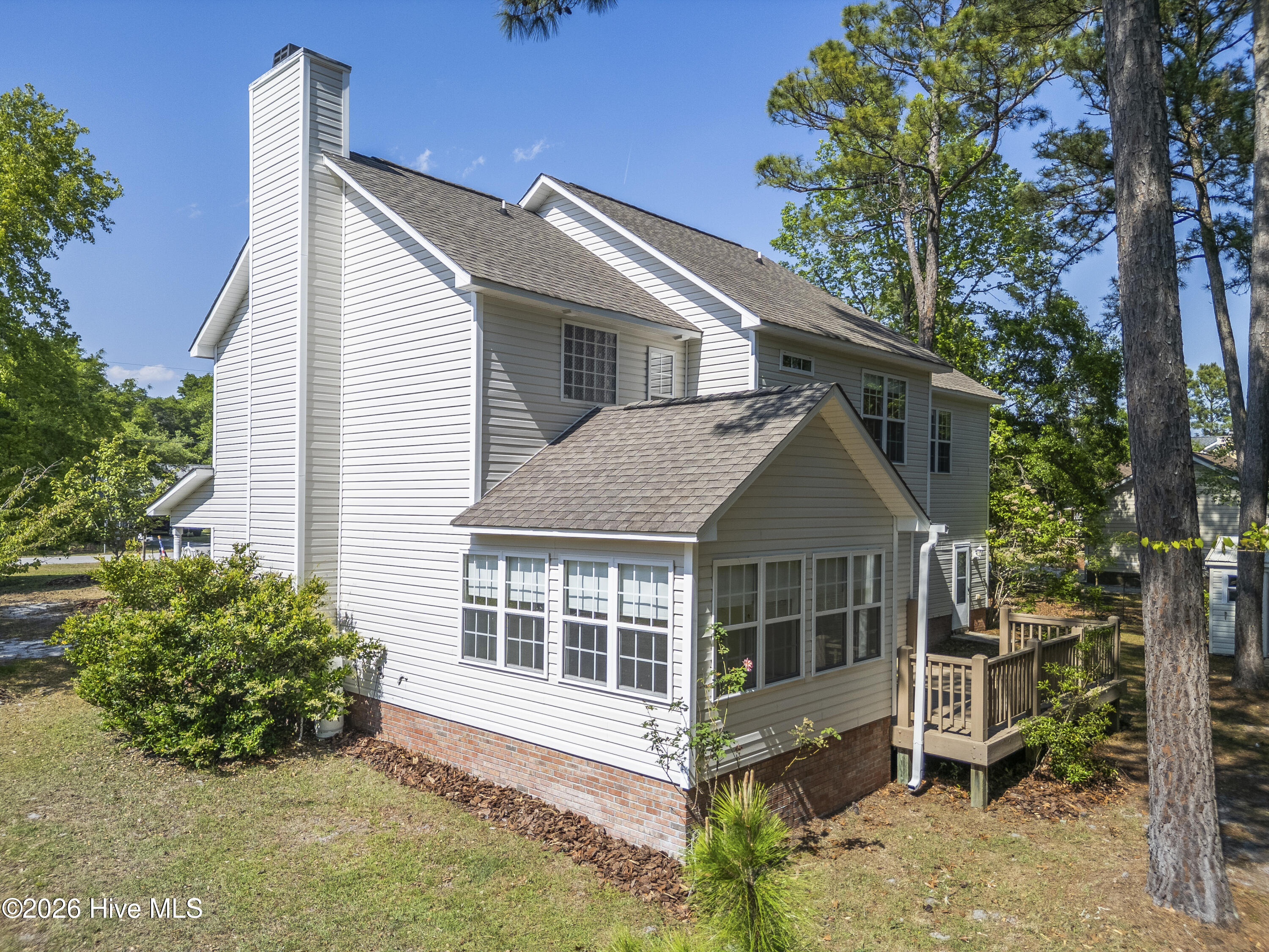 100570640 | Photo 59