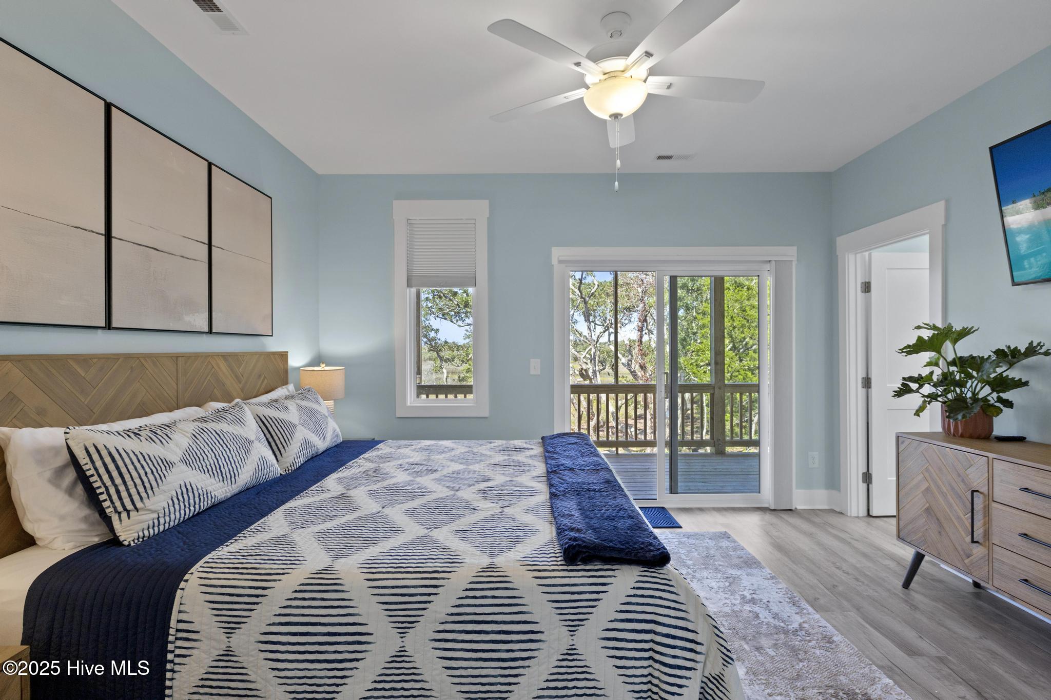 100533799 | Photo 17