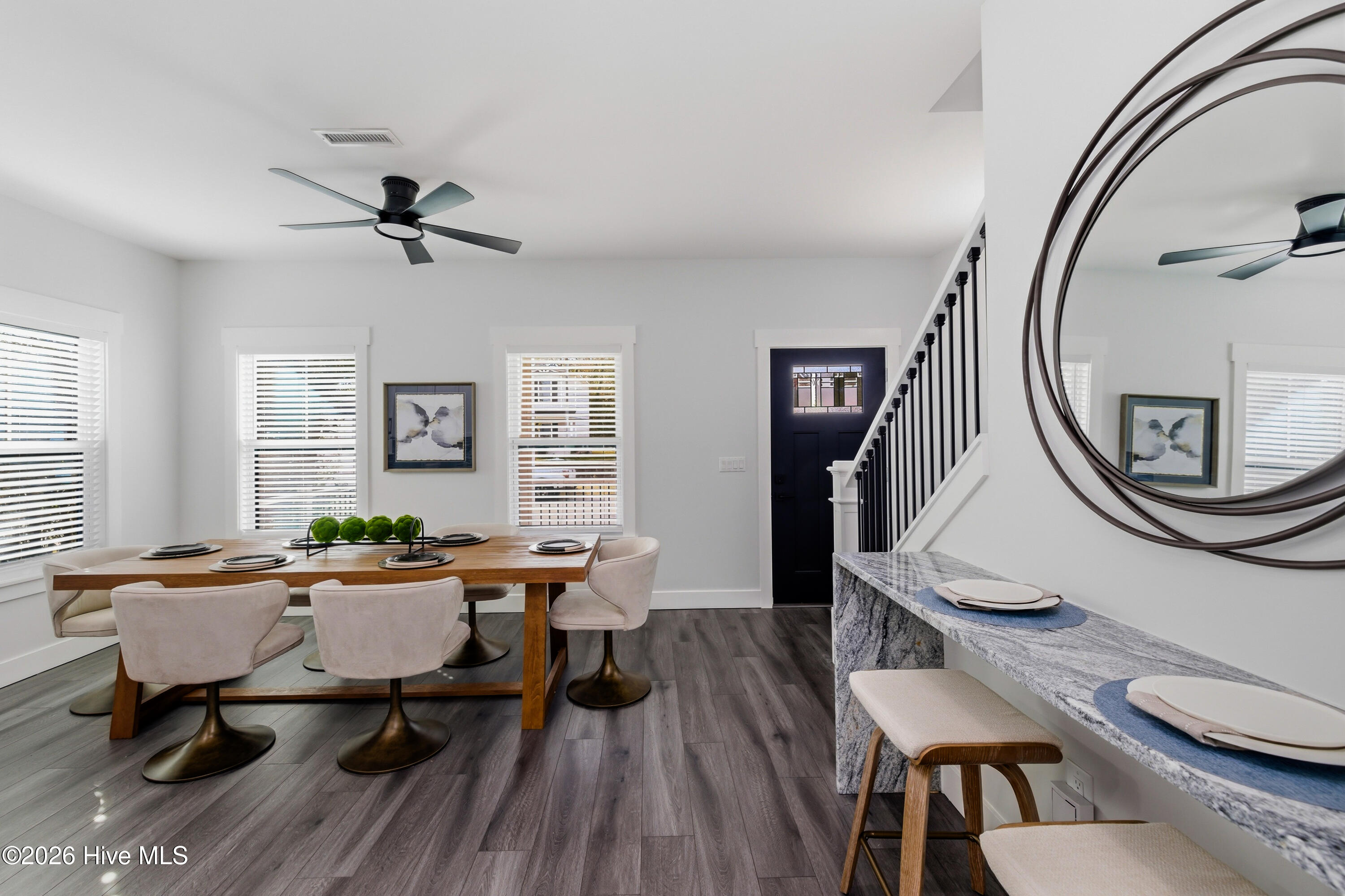 100554994 | Photo 17