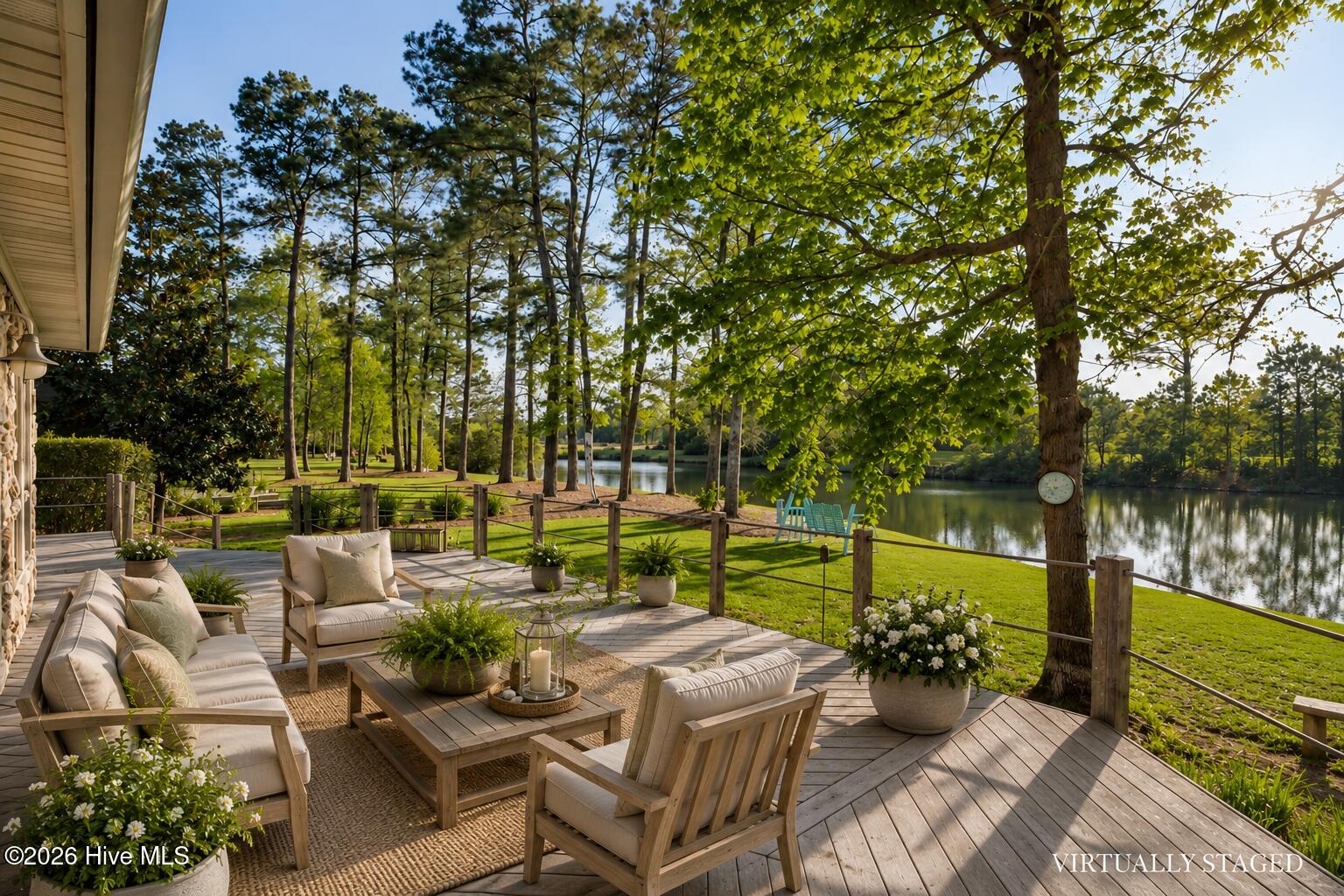 7000 Club House Drive,New Bern