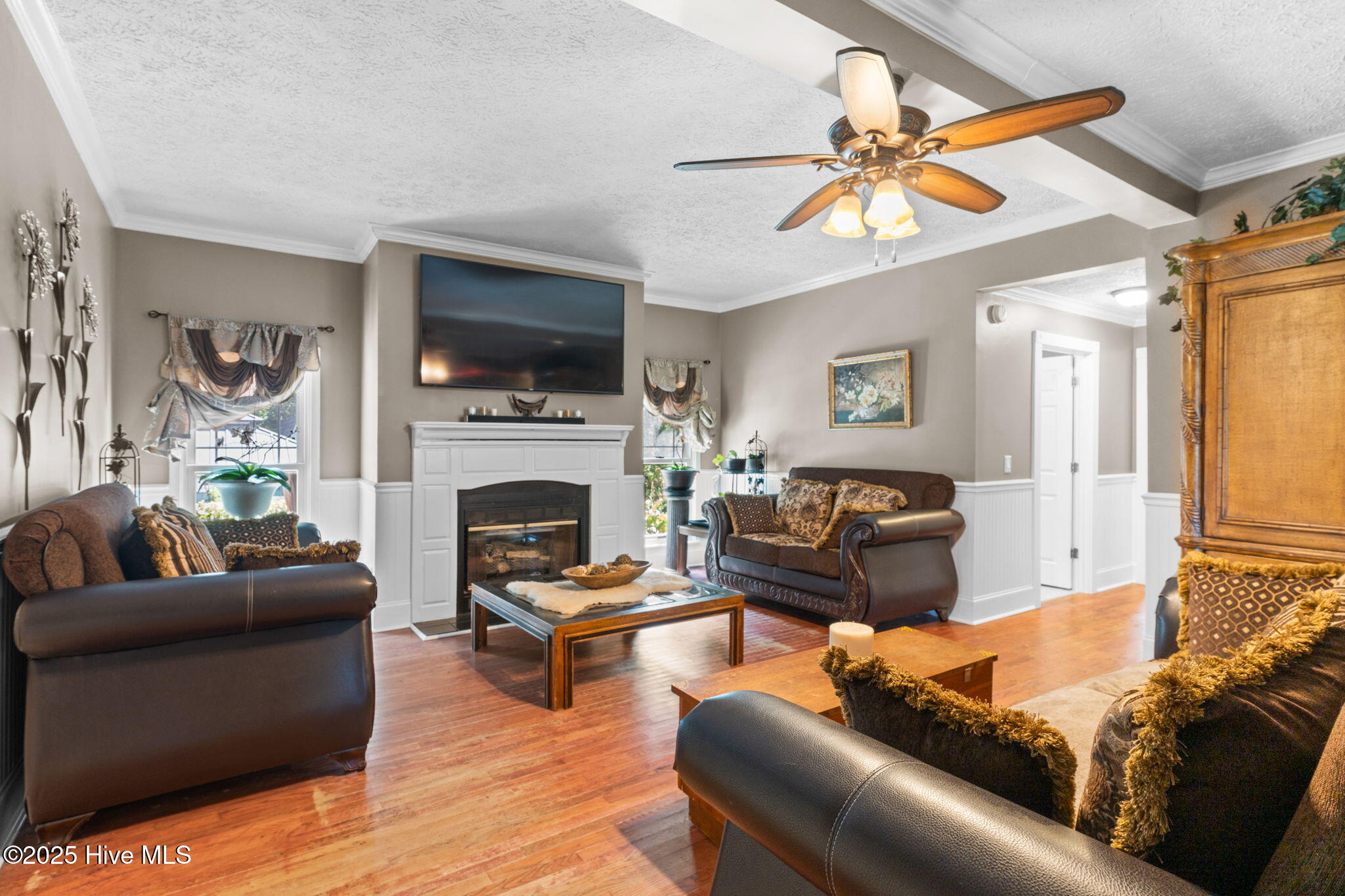 100531169 | Photo 15