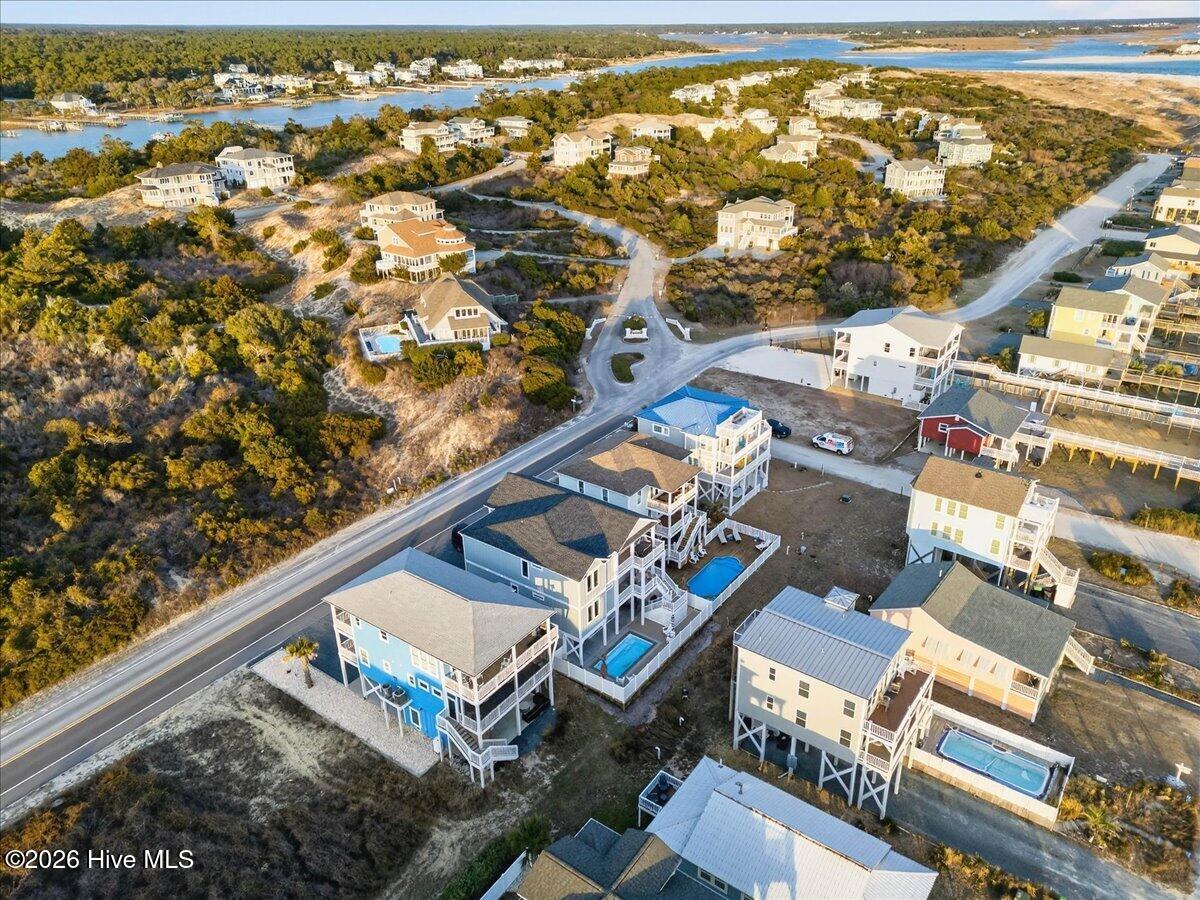 100543299 | Photo 106