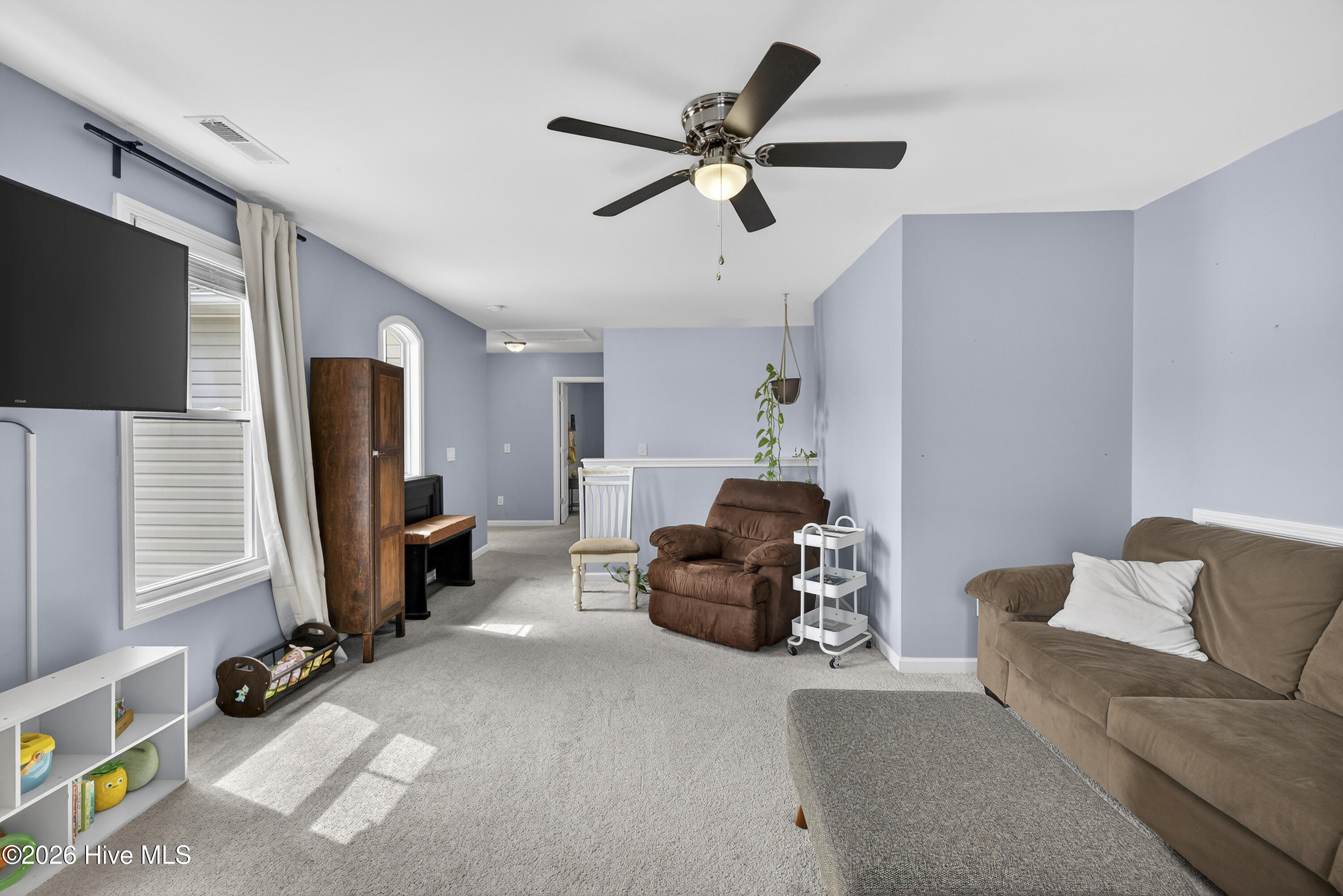 100564462 | Photo 27