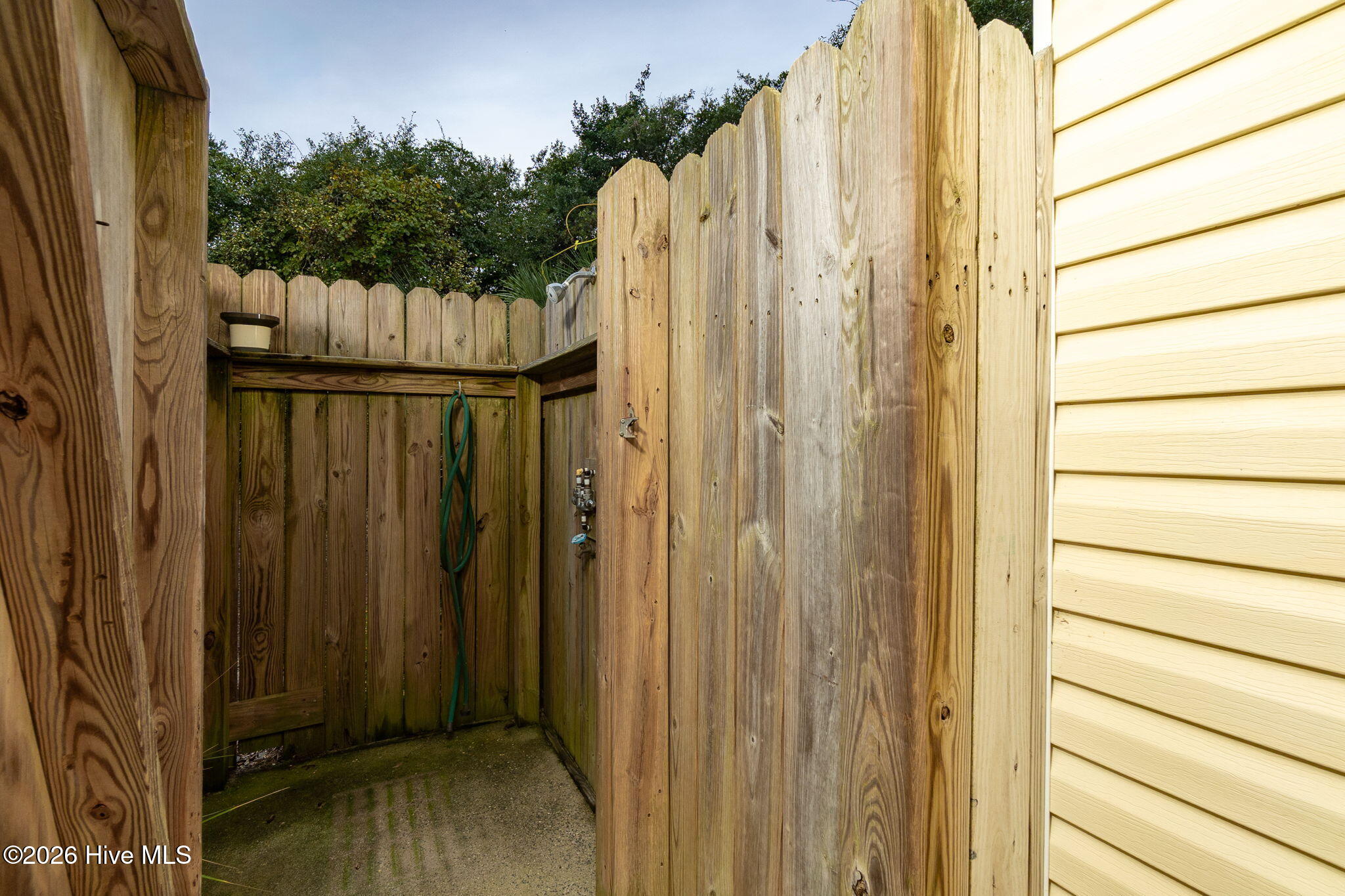 118 Shell Drive West,Emerald Isle
