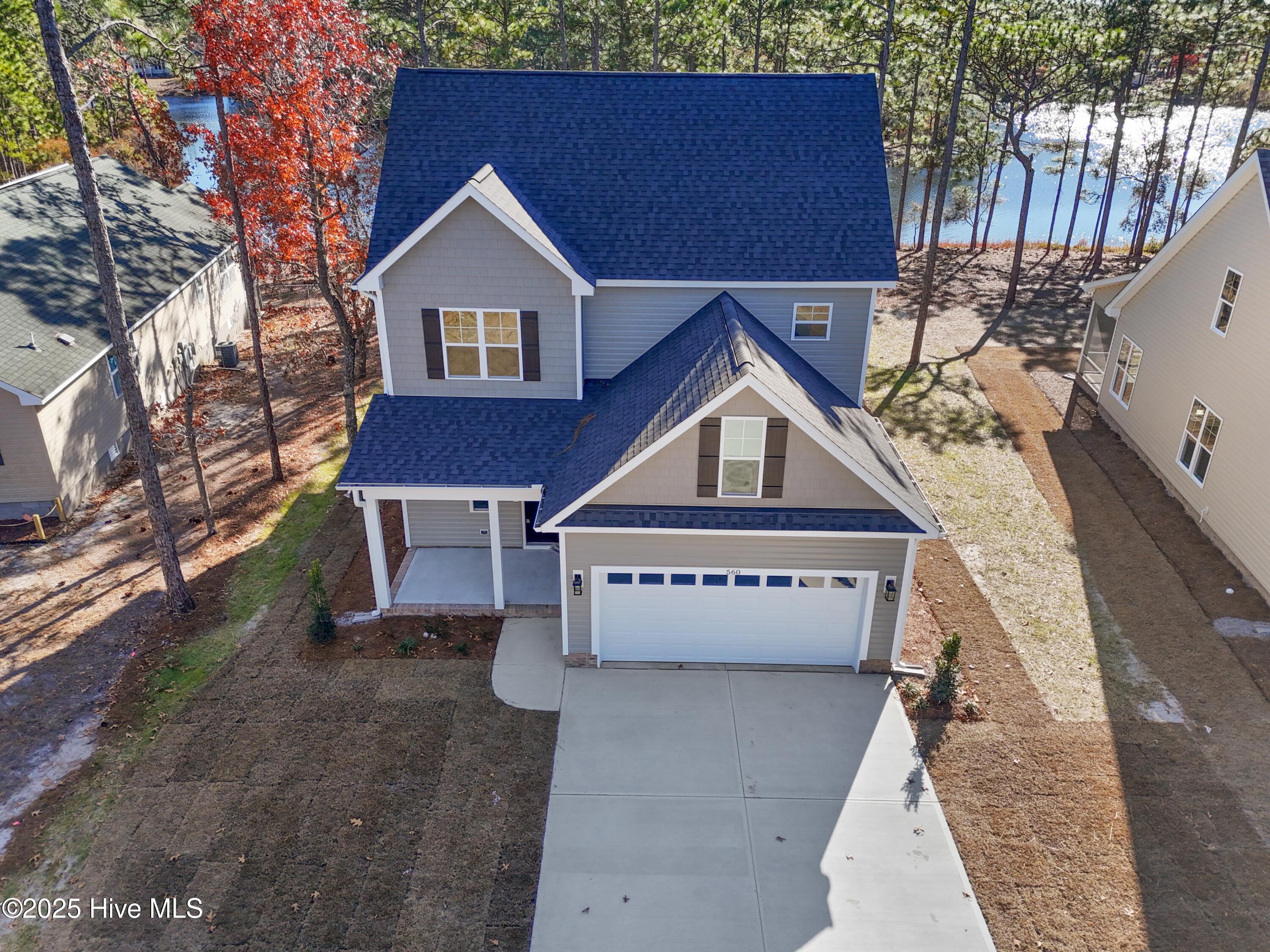 100520444 | Photo 59