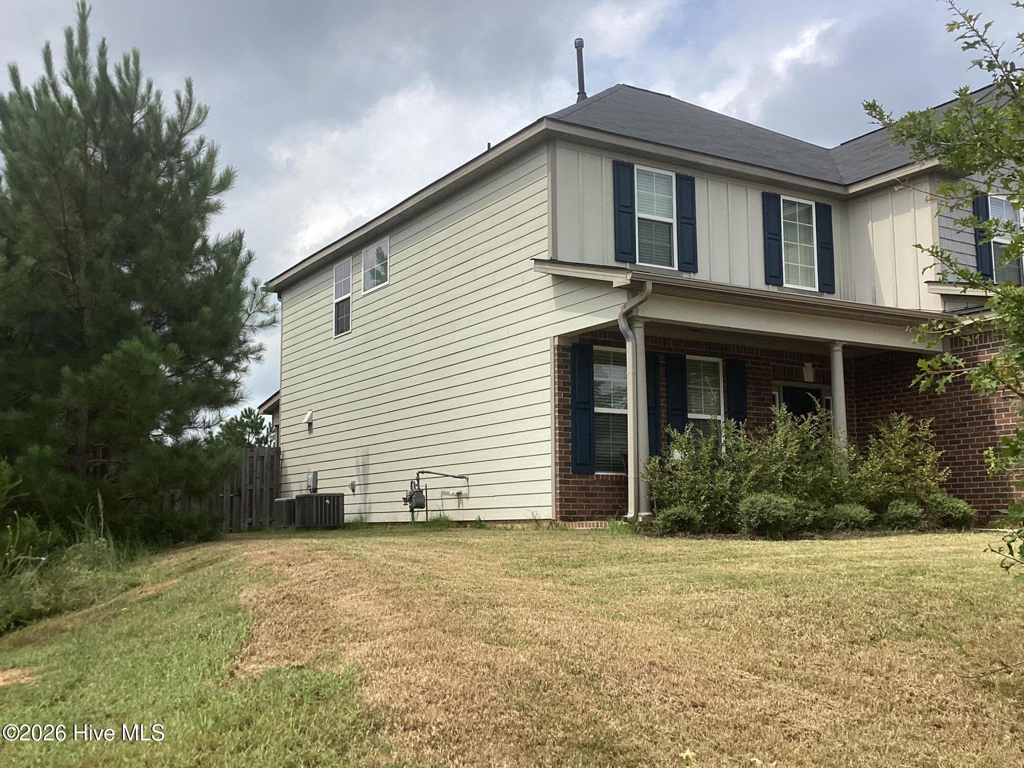 Photo 3 of Single family home for sale at 2334 Bundoran Dr, Grovetown, GA 30813 | MLS# 100604515 | Listing updated on 2026-09-18