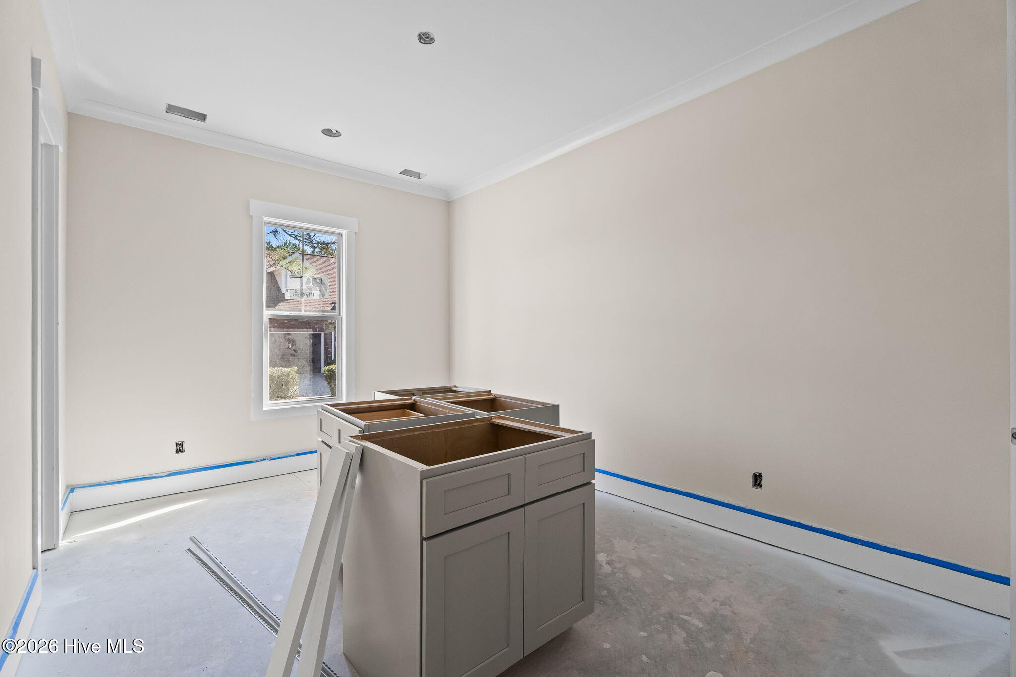 100568137 | Photo 29