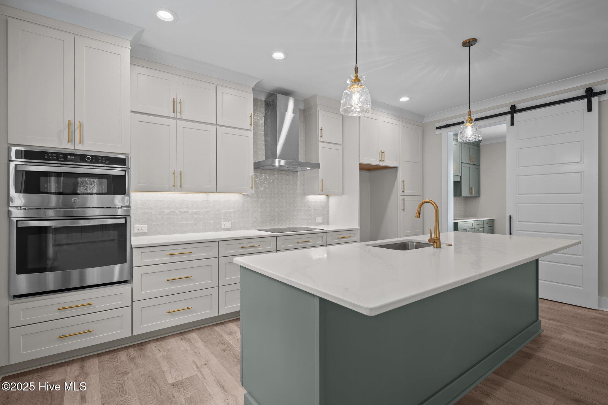 4-web-or-mls-BTS07836