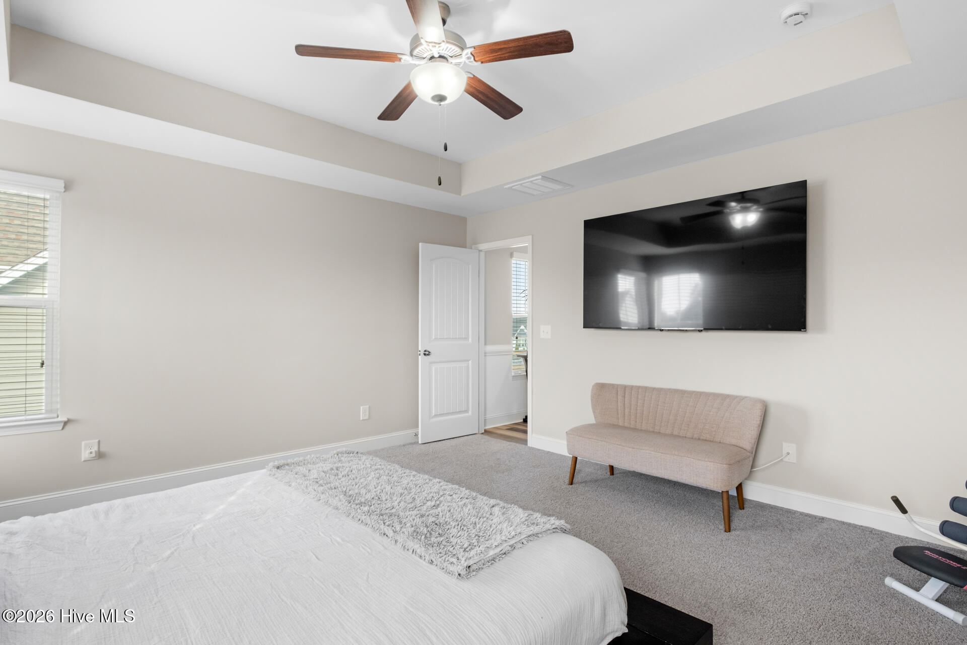 100552909 | Photo 29