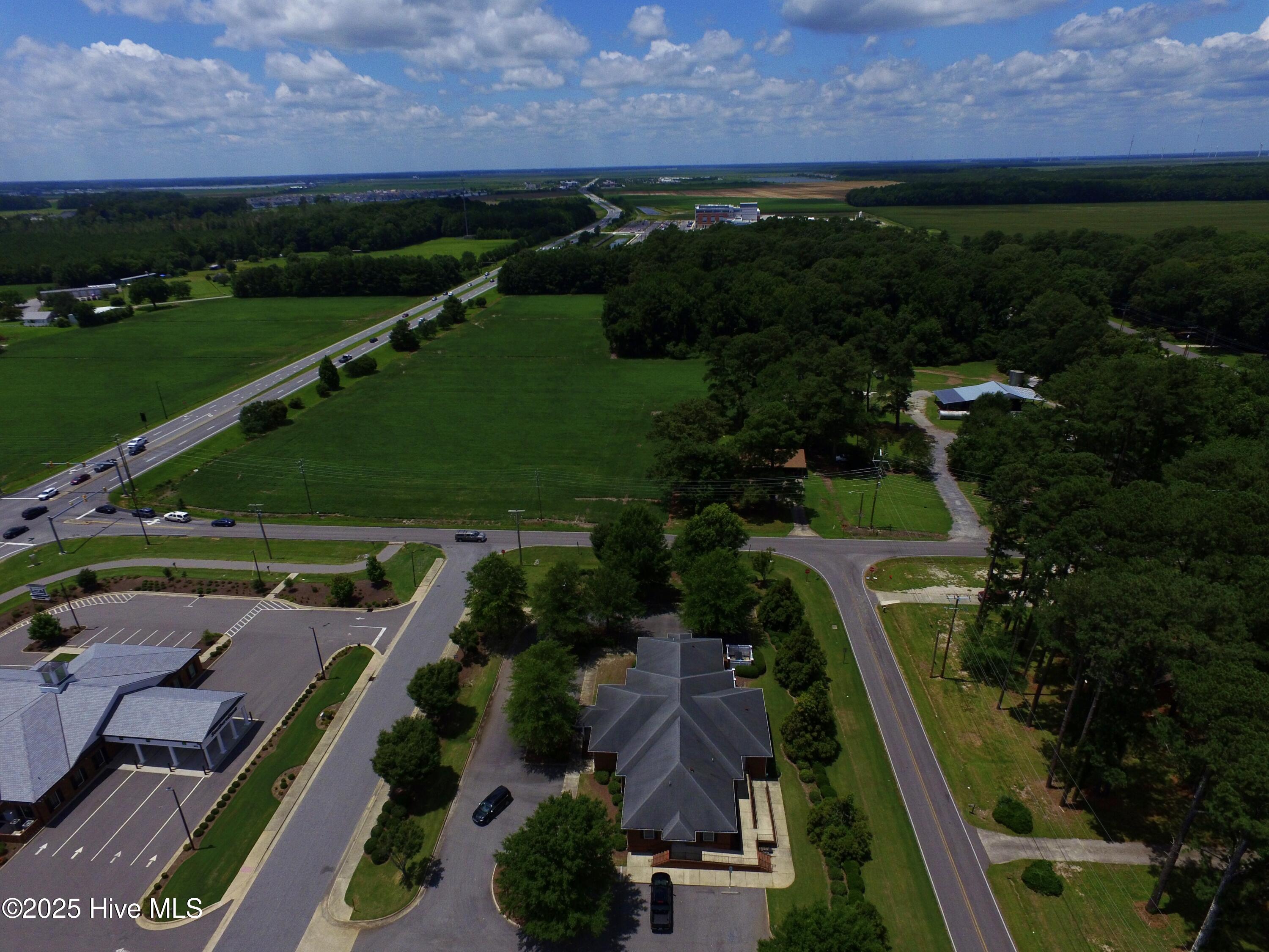 1880 W City Drive, Elizabeth City, NC, 27909