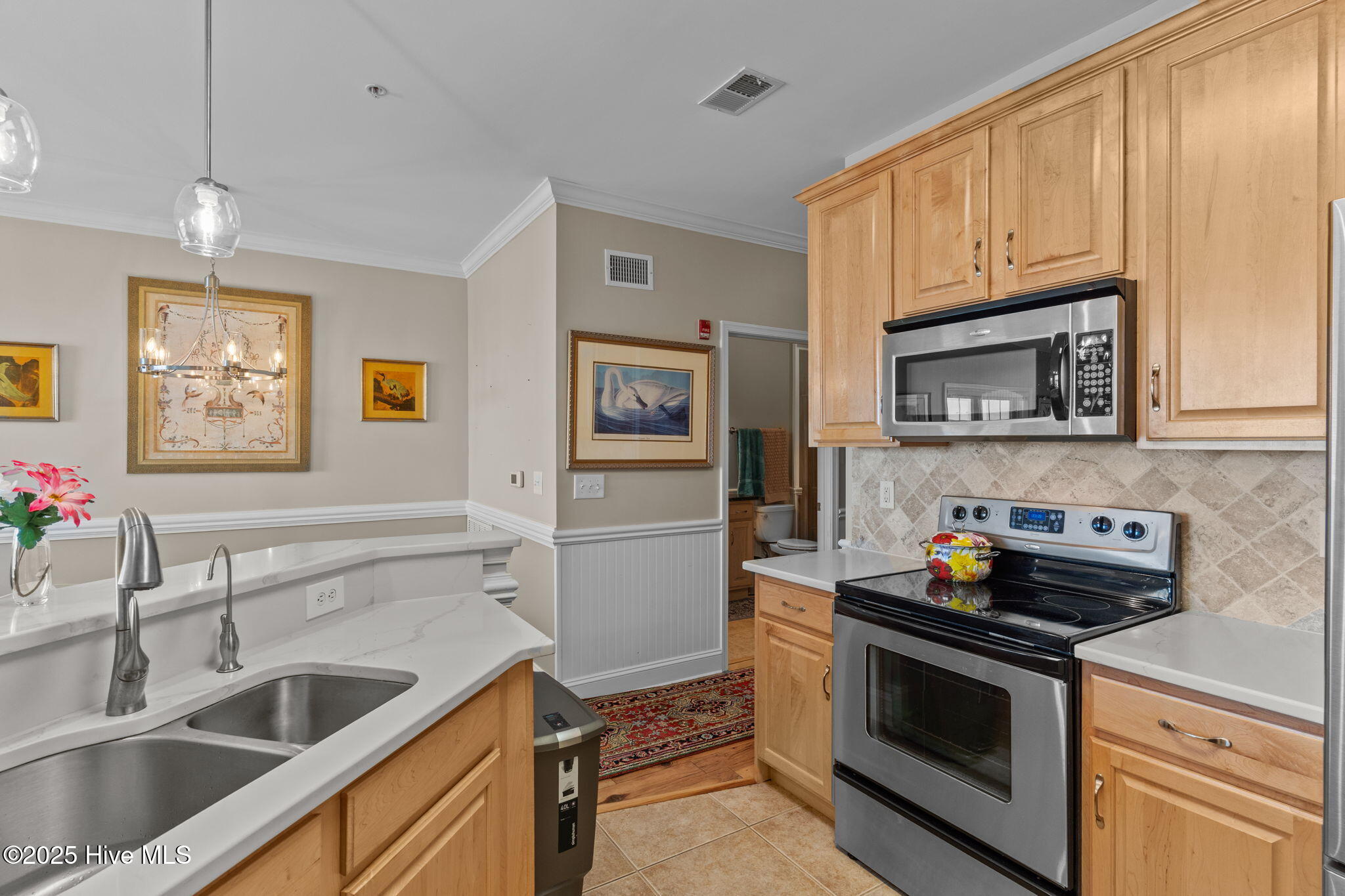 100528536 | Photo 34