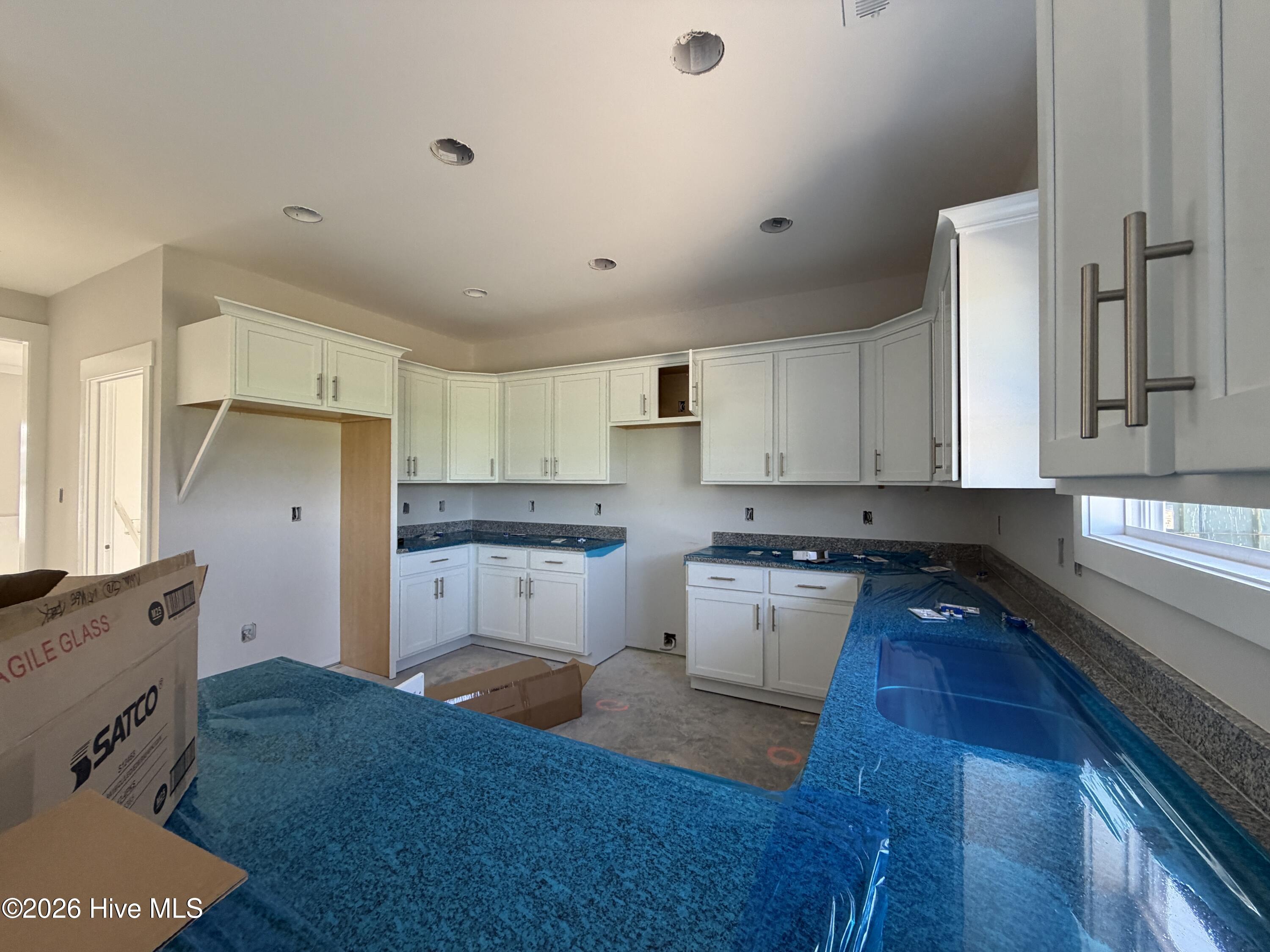 510 E Black Water Lane,Maysville